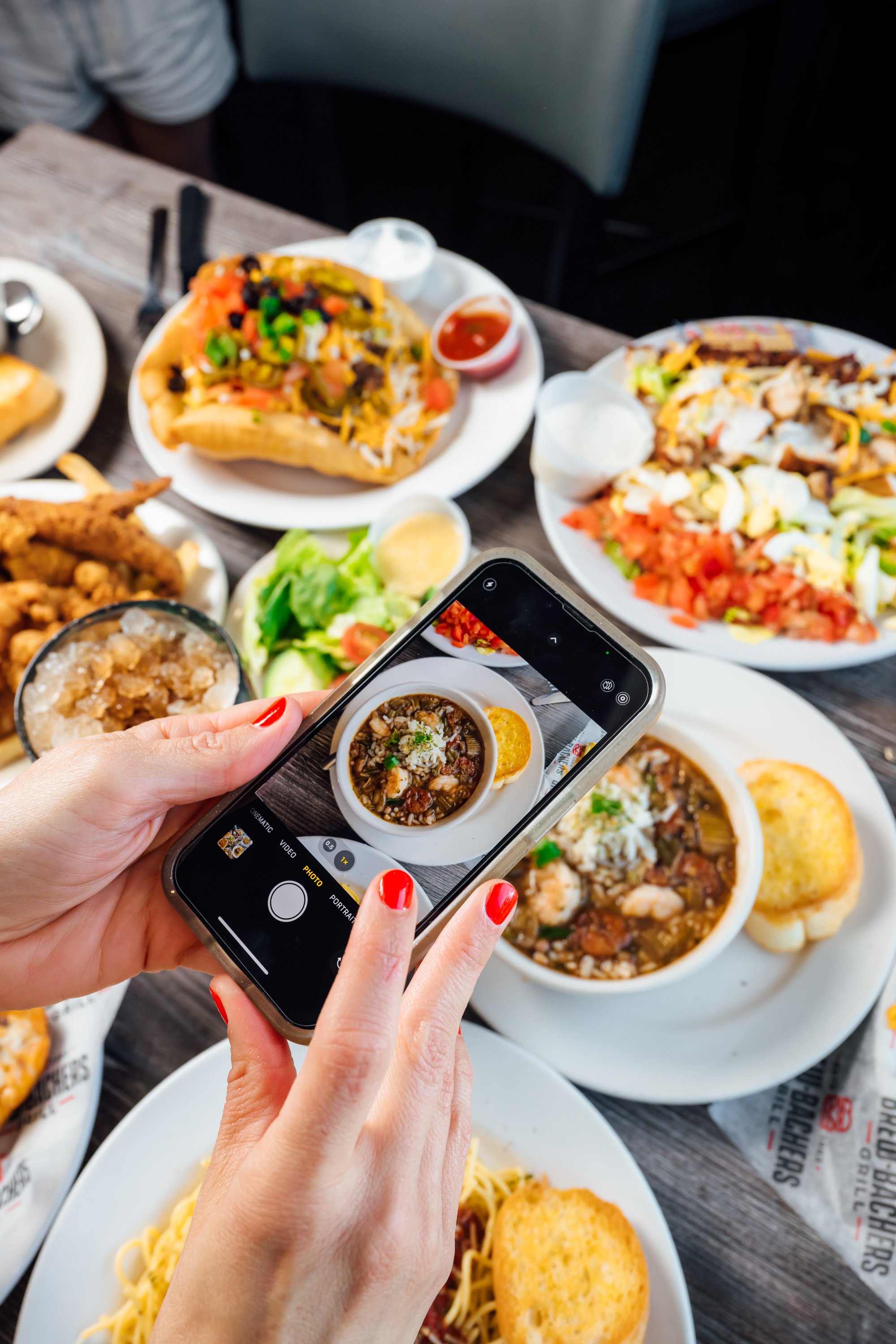 JordanHefler_BrewBachers_CommercialPhotography__11.jpg