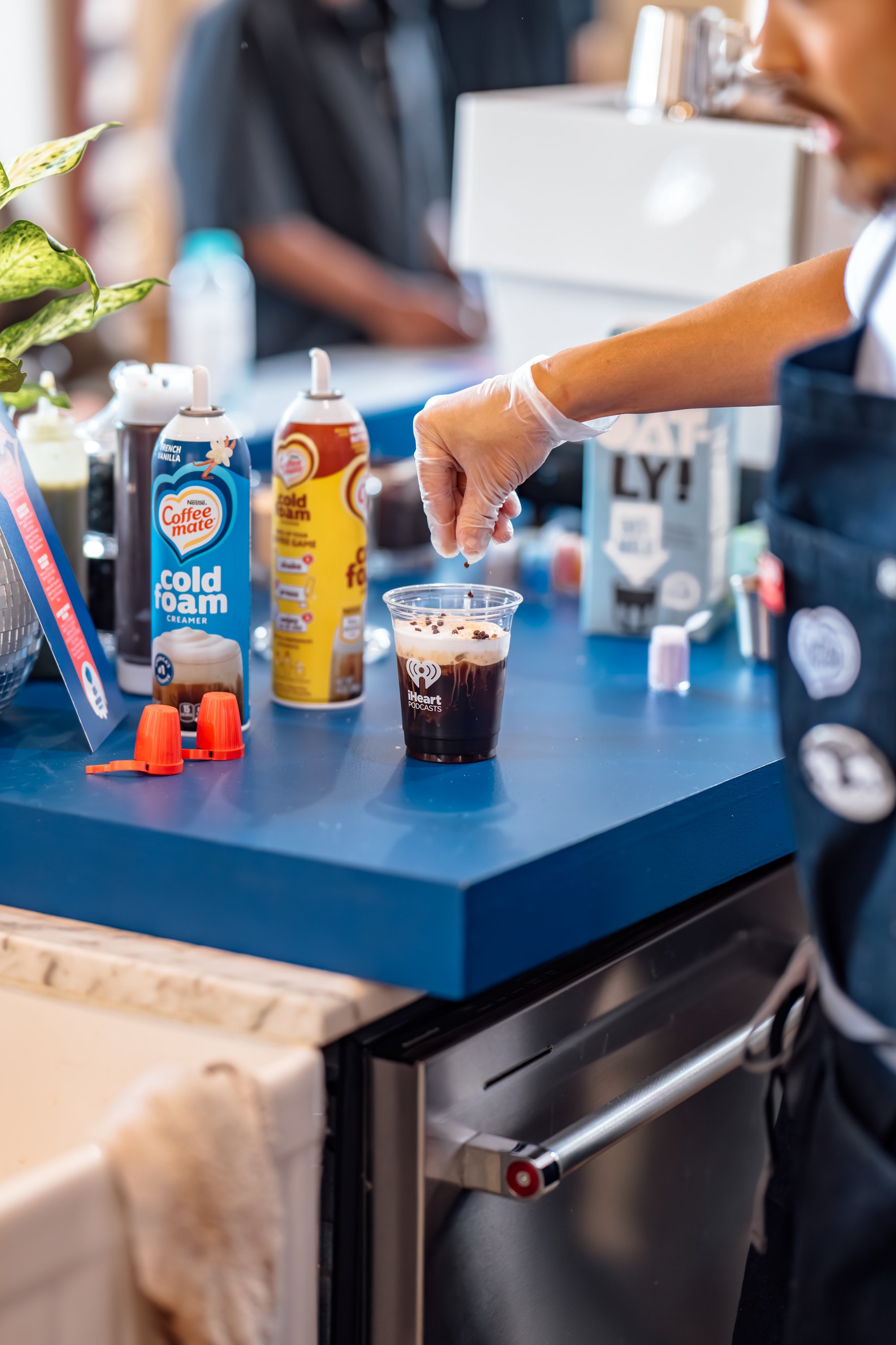 JordanHefler_CoffeeMate_iHeartPodcasts_EventPhotography__14.jpg