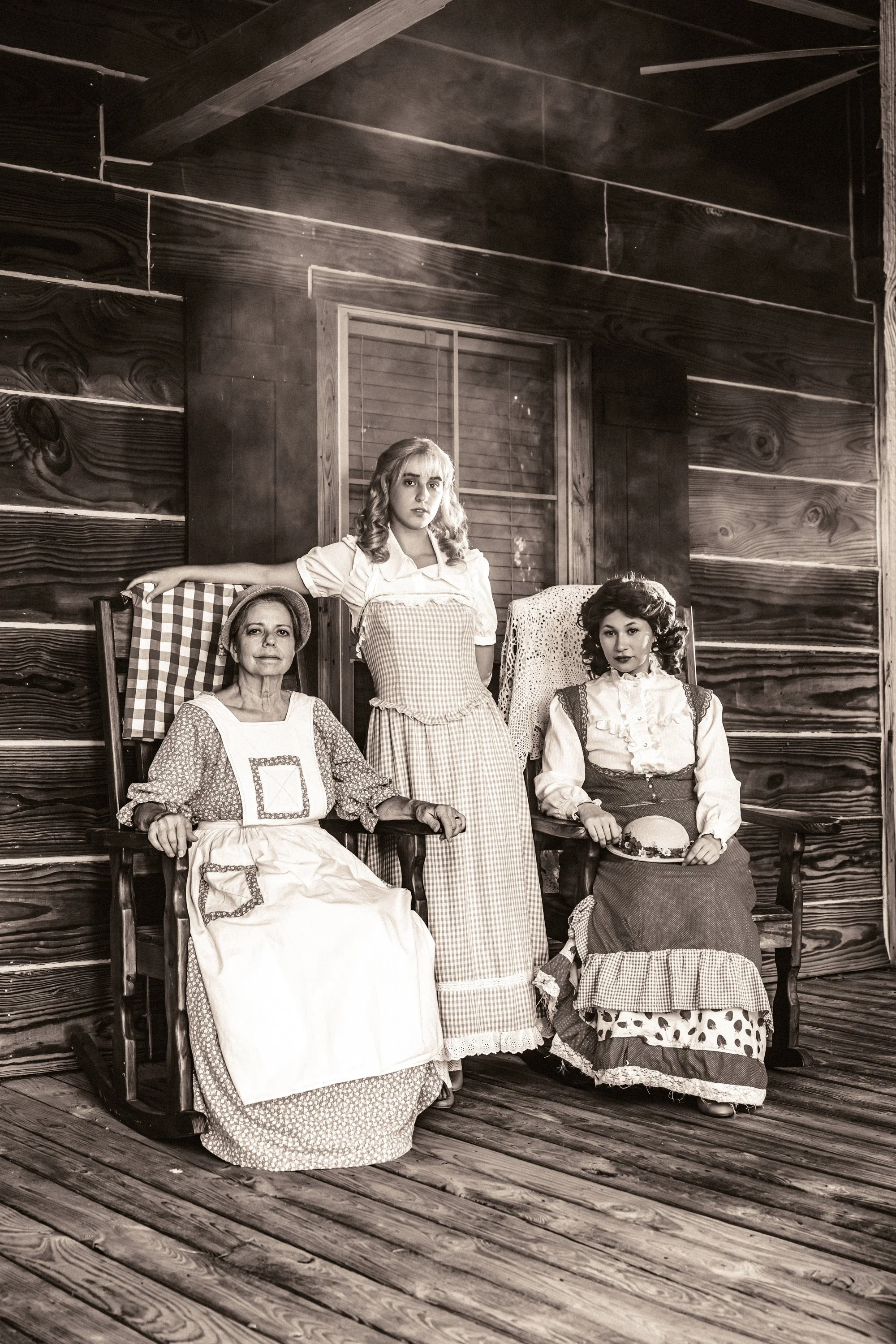 JordanHefler_SullivanTheaterOklahoma_PromotionalPhotography__29.jpg