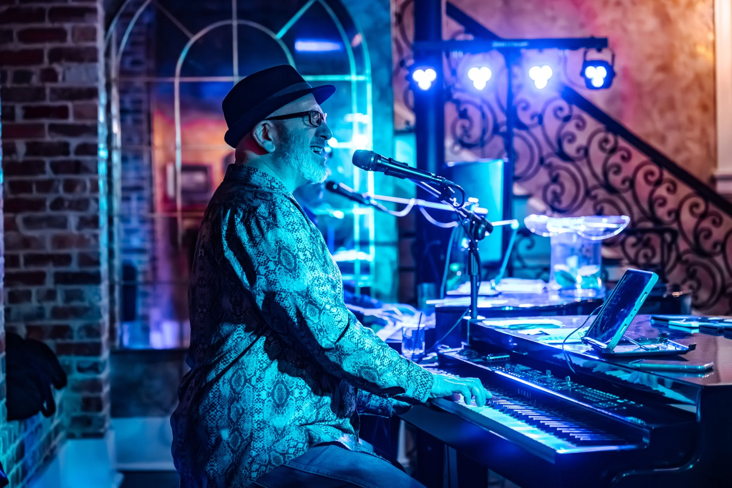 JordanHefler_121DuelingPianos_MusicPhotography__3.jpg