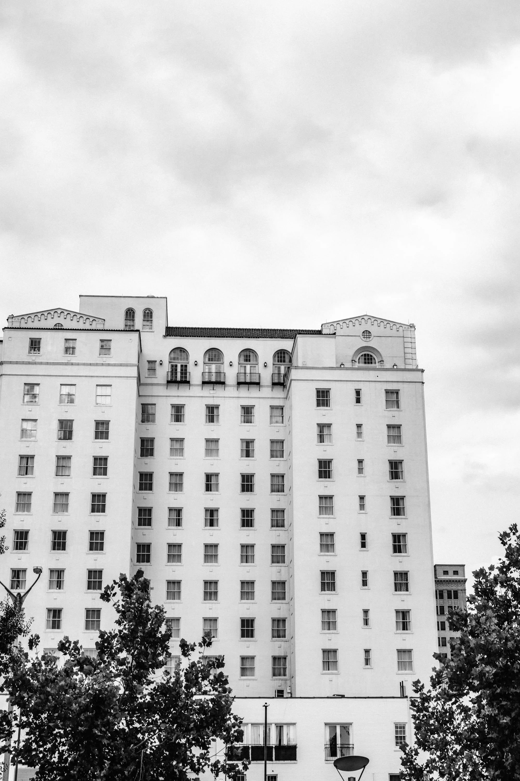 JordanHefler_HiltonBatonRougeCapitolCenter_CommercialPhotography__22.jpg