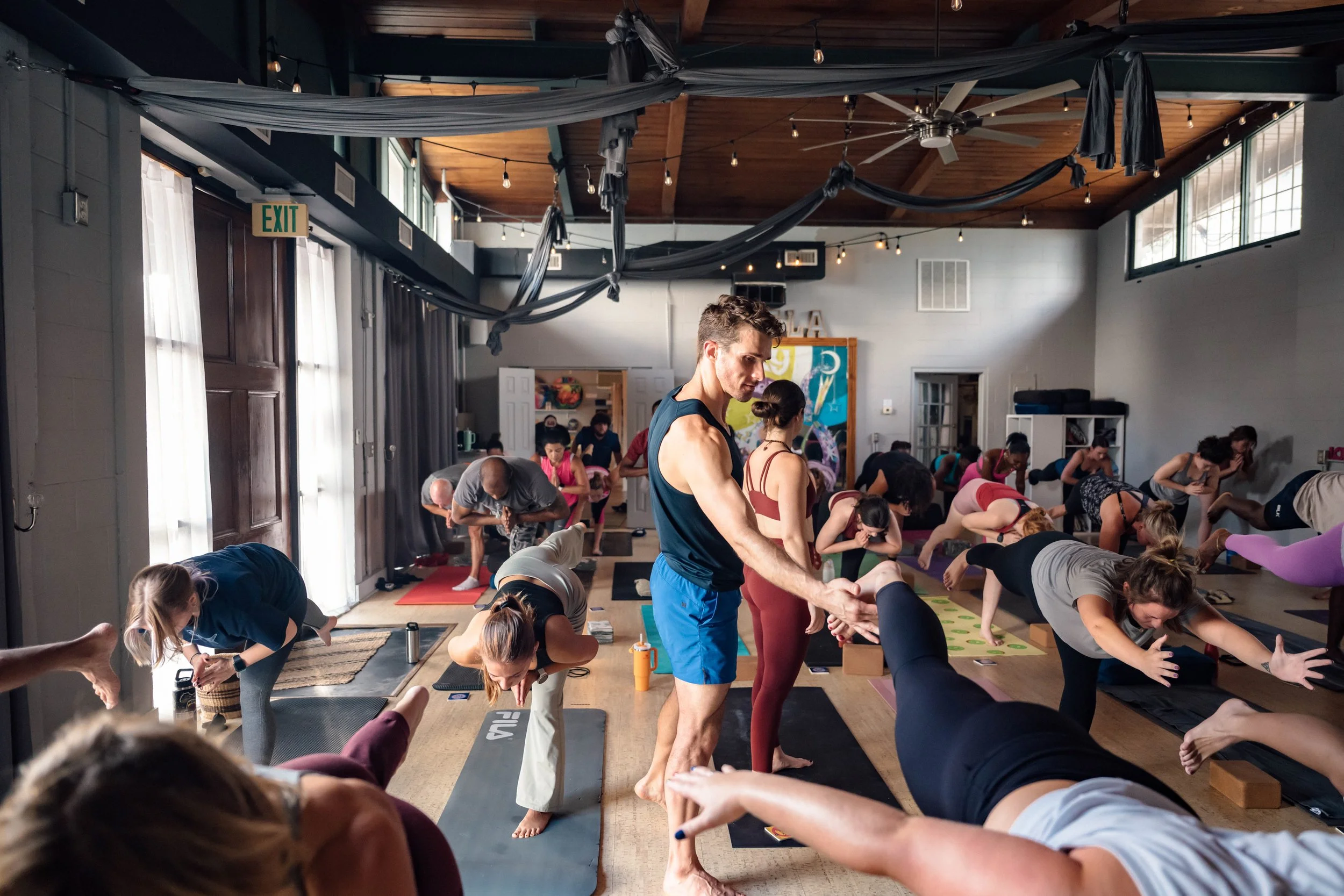 JordanHefler_LeelaYoga_CommercialPhotography__17.jpg