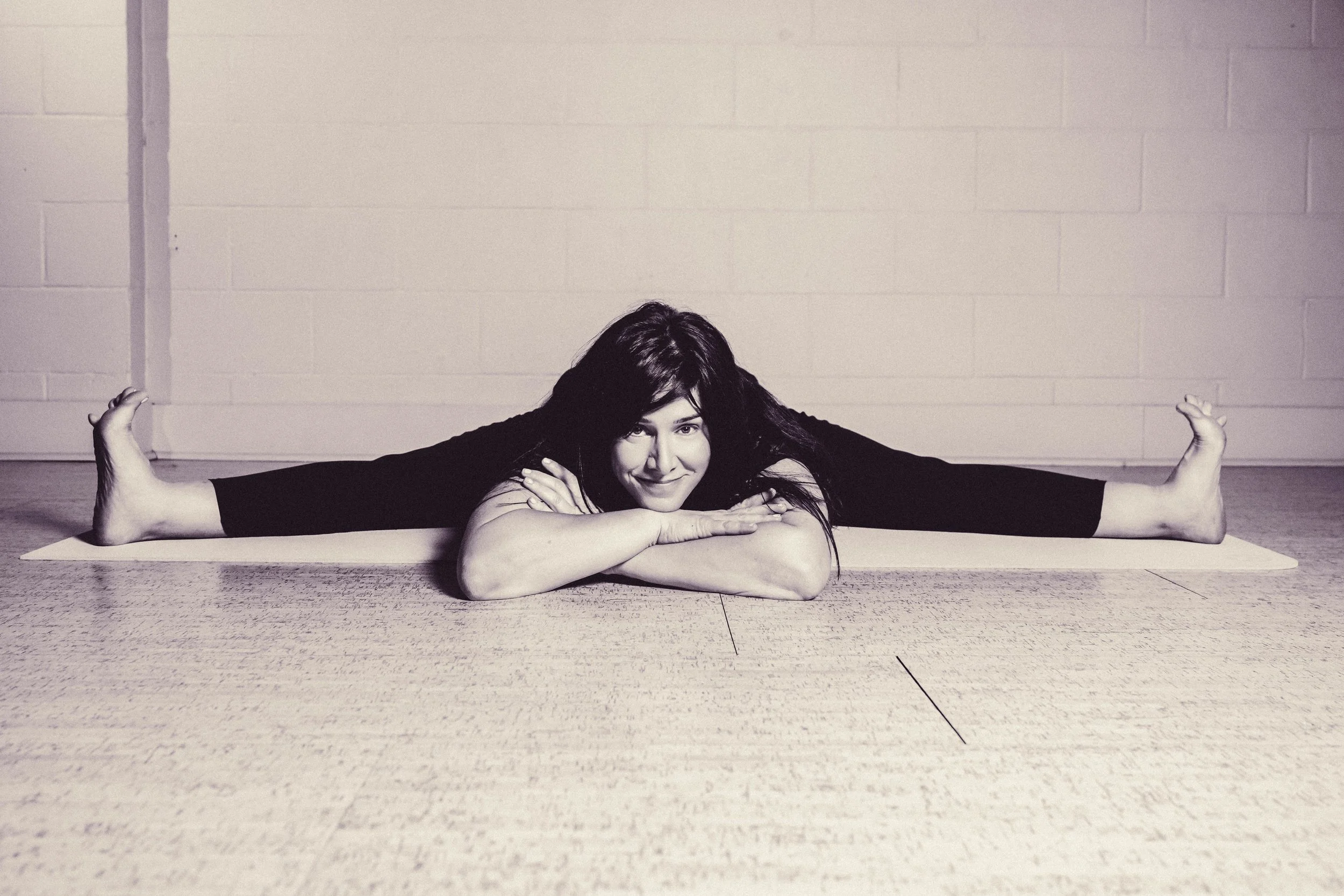 JordanHefler_LeelaYoga_CommercialPhotography__32.jpg