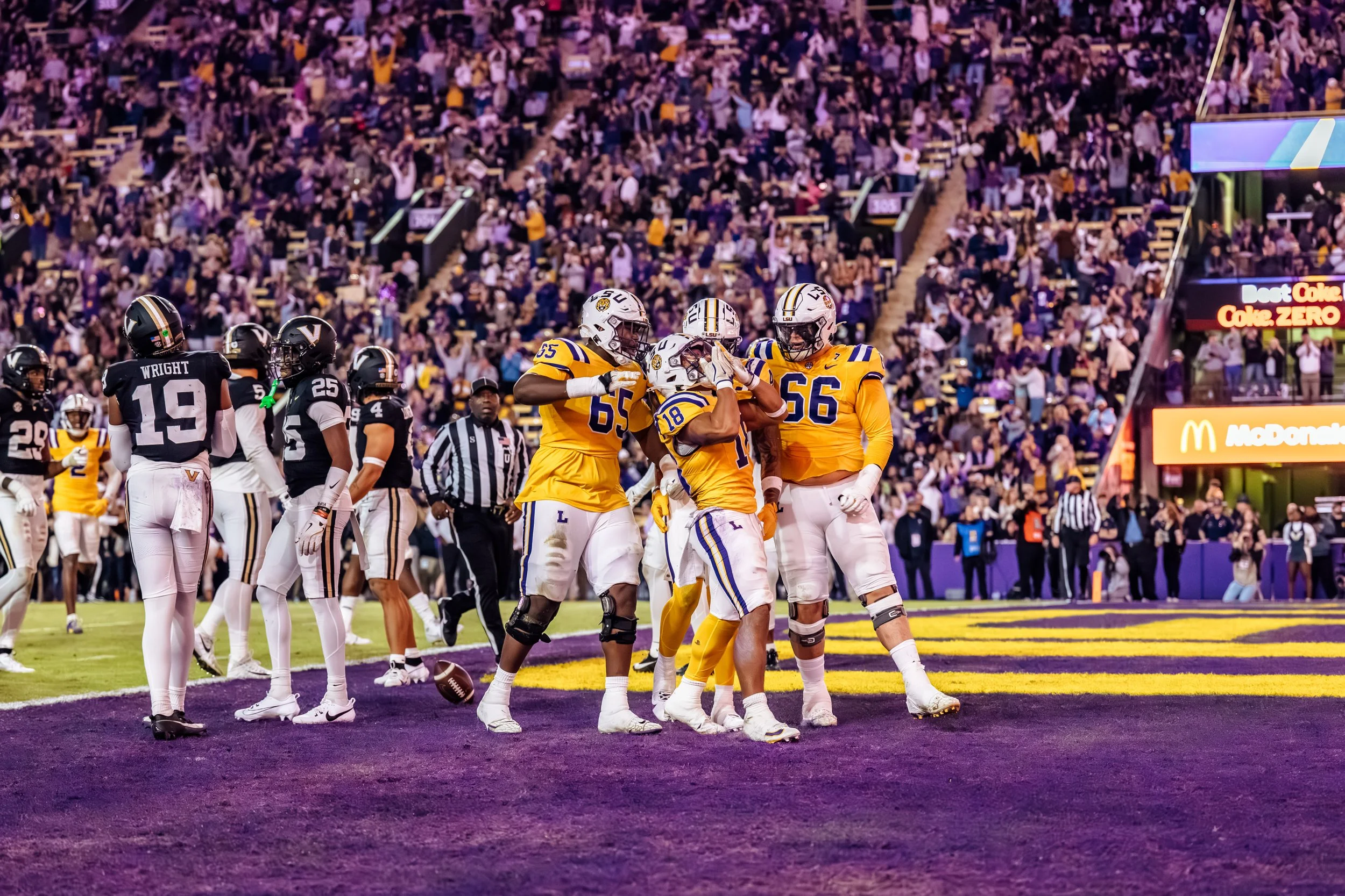 JordanHefler_LSUFootballvsVanderbilt_SportsPhotography__46.jpg