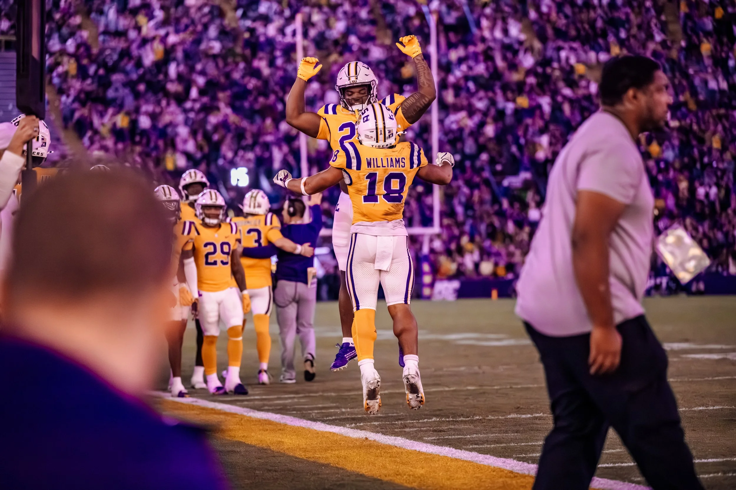 JordanHefler_LSUFootballvsVanderbilt_SportsPhotography__48.jpg