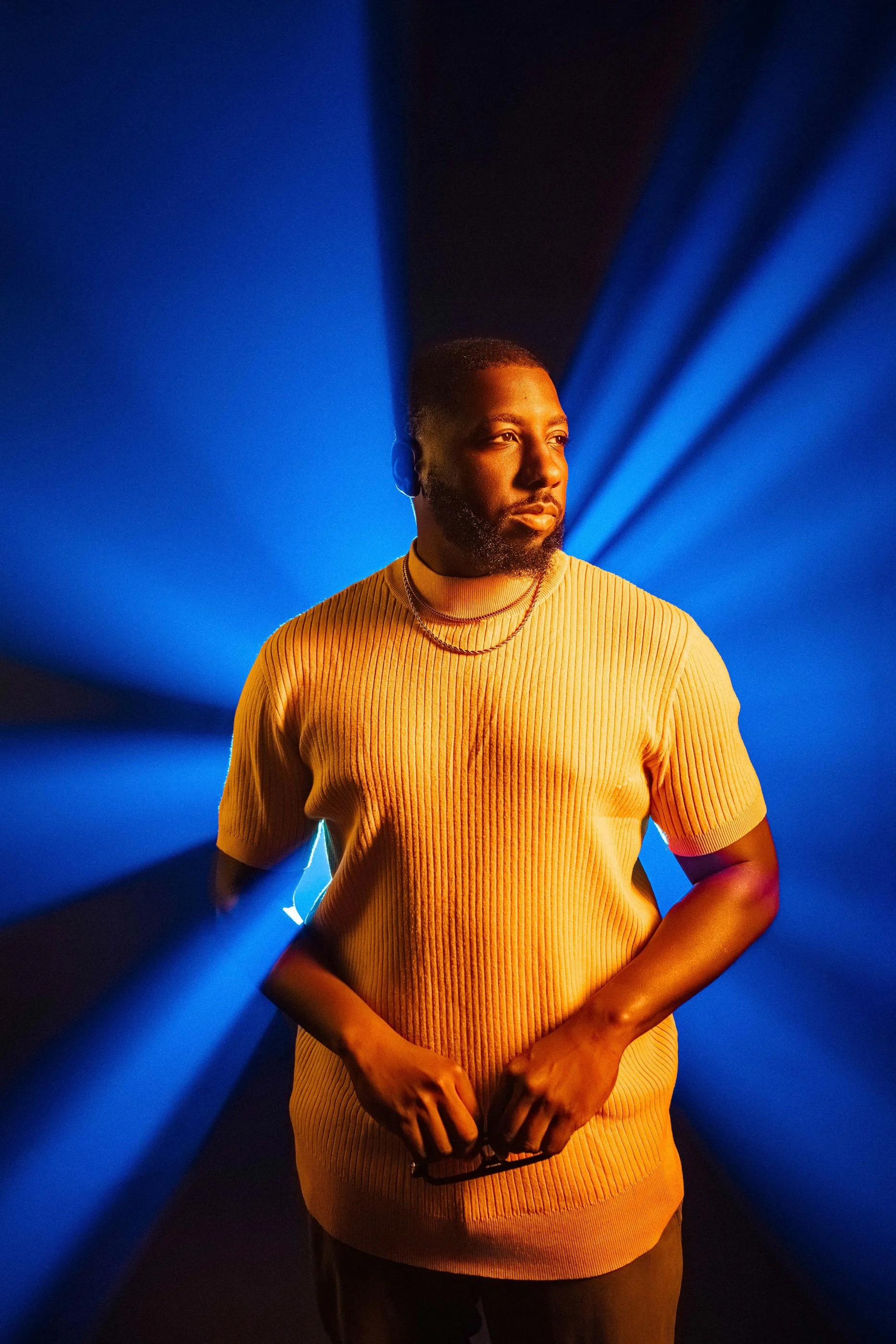 ROLAND BAKER | CREATIVE BRAND PORTRAITS