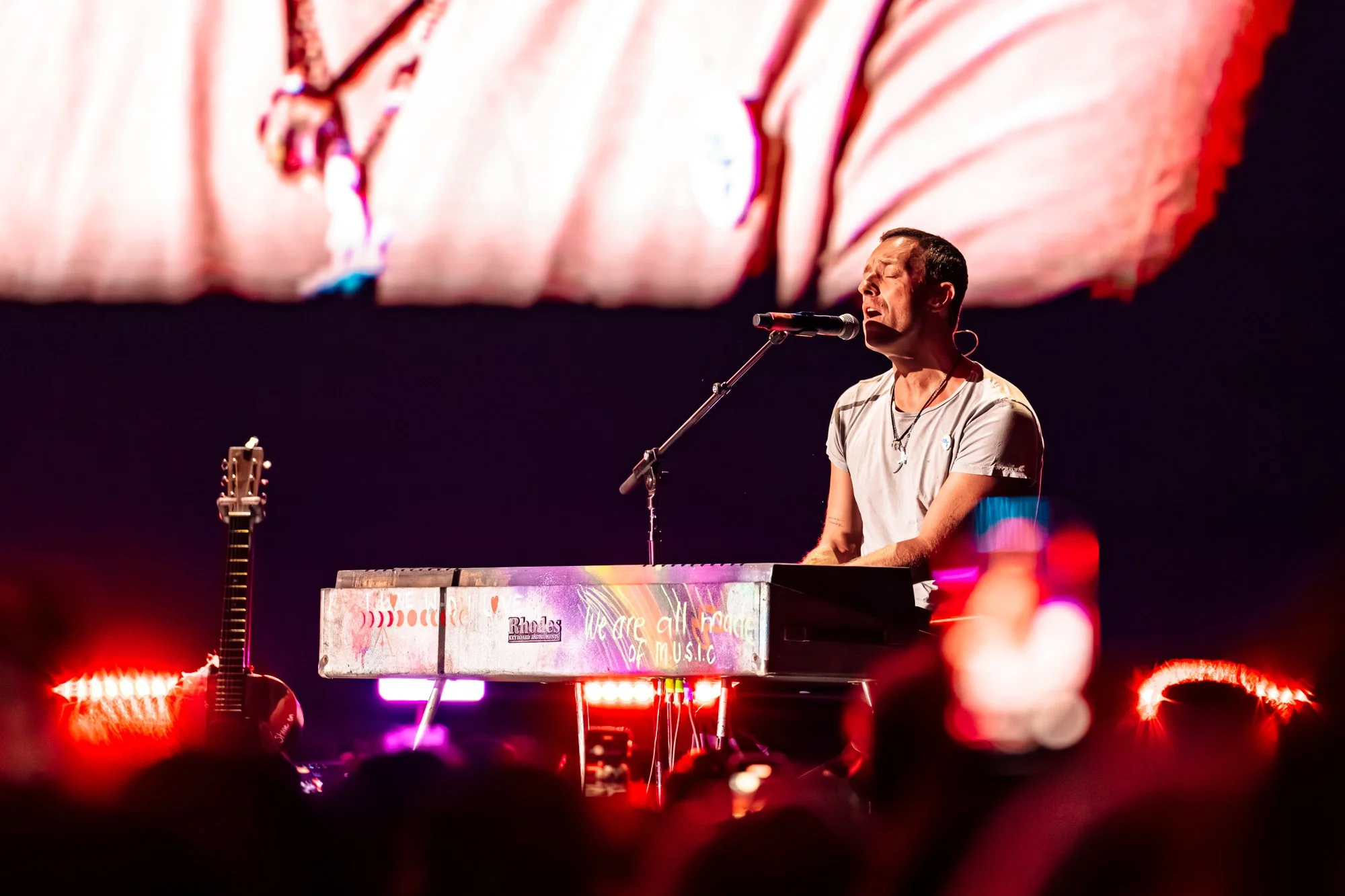 CHRIS MARTIN