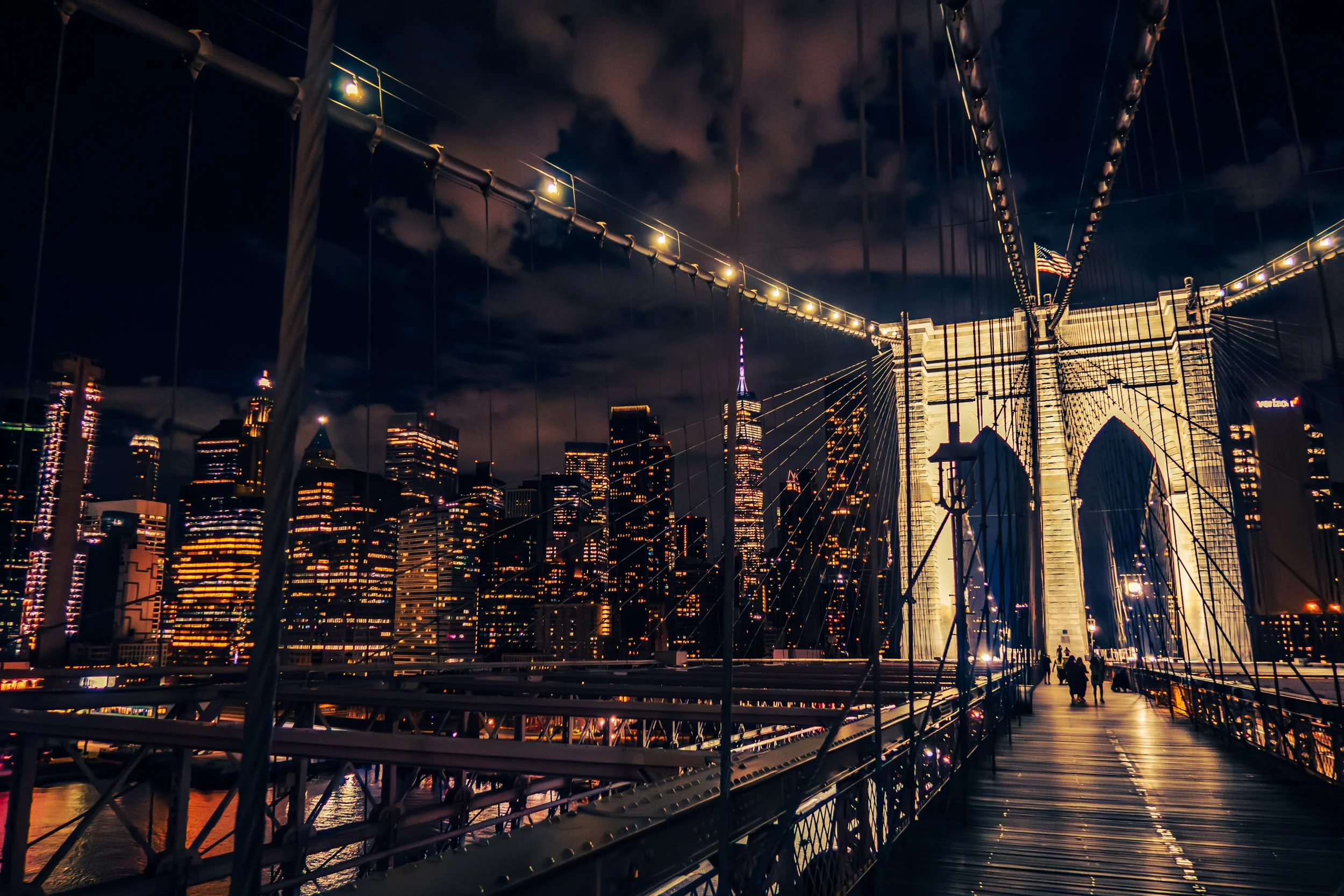 5 DAYS IN NEW YORK CITY | WHAT TO DO, WHERE TO GO |  WALK THE BROOKLYN BRIDGE AT NIGHT