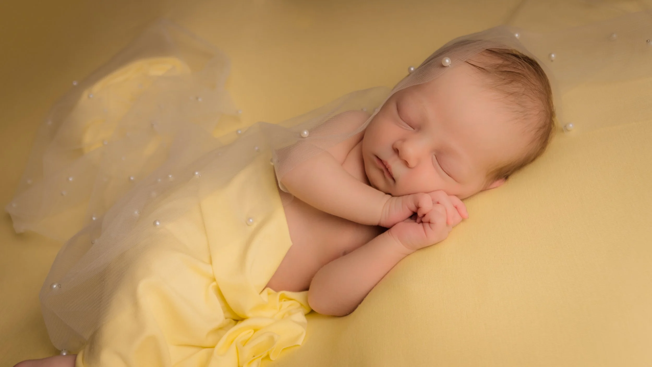 newborn photoshoot, yellow color theme, Hampshire and West Sussex, Wincheter, Chichester, Emsworth, Portsmouth, Petersfield, Southampton