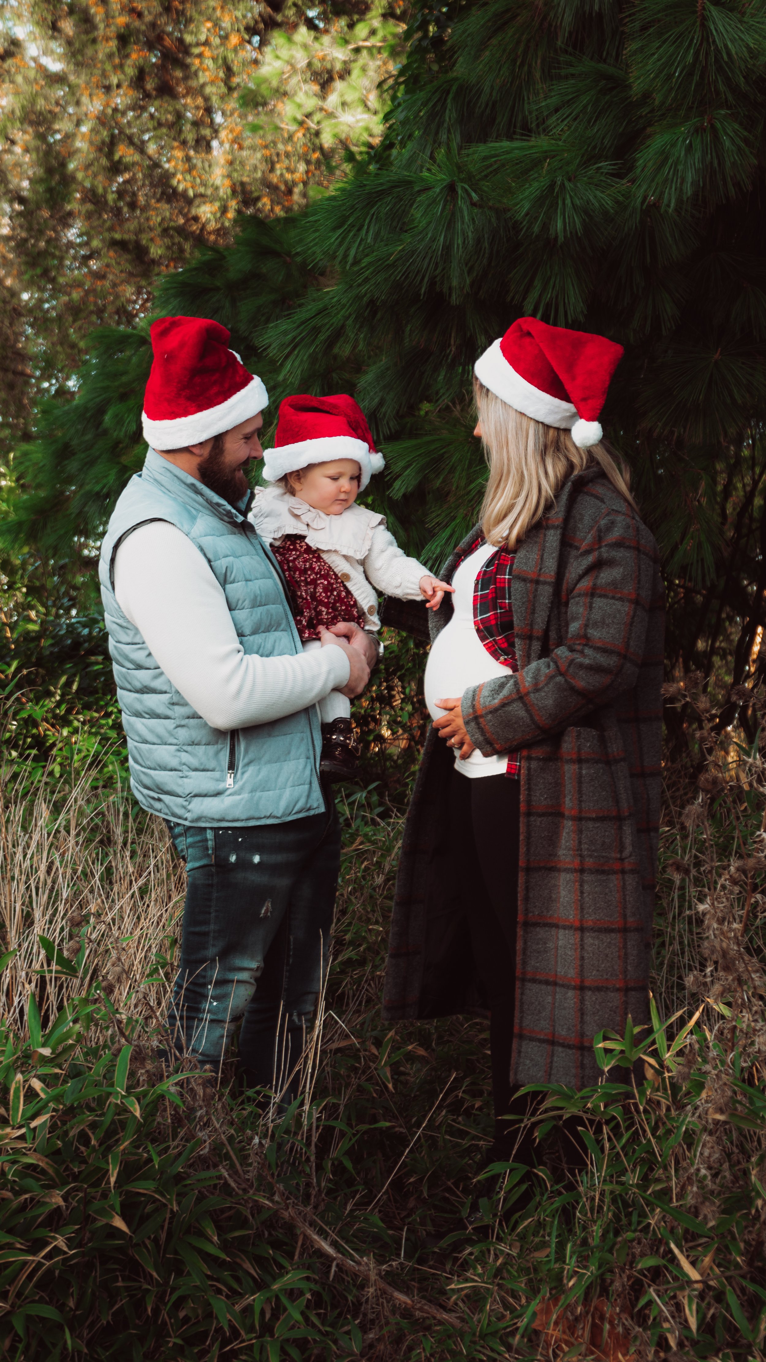 Christmas family outdoor photoshoot, beautiful and happy, Staunton park, Hampshire, West Sussex