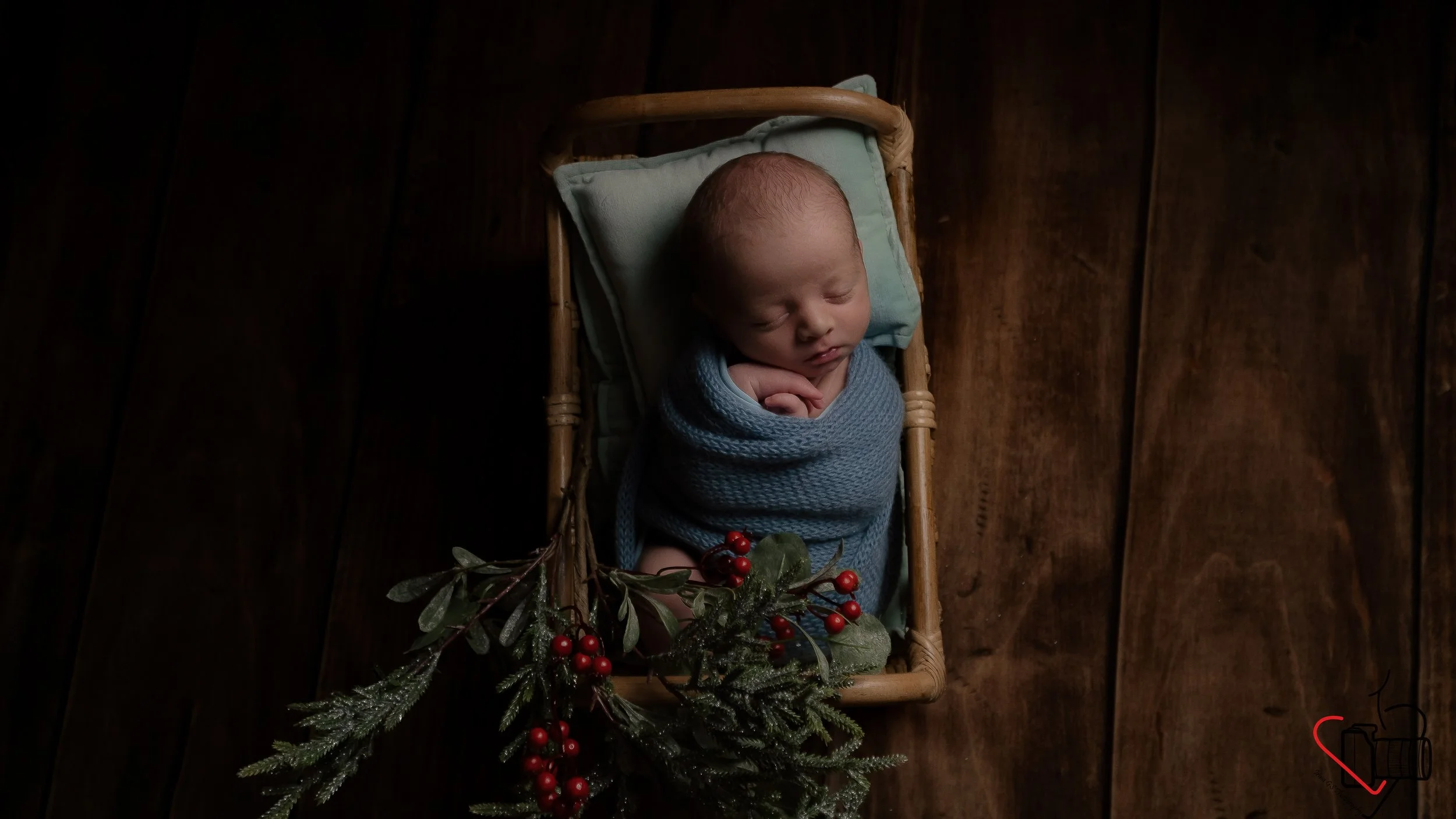 newborn Christmas photoshoot, blue color theme, Hampshire and West Sussex, UK, Chichester, Emsworth, Portsmouth, Petersfield