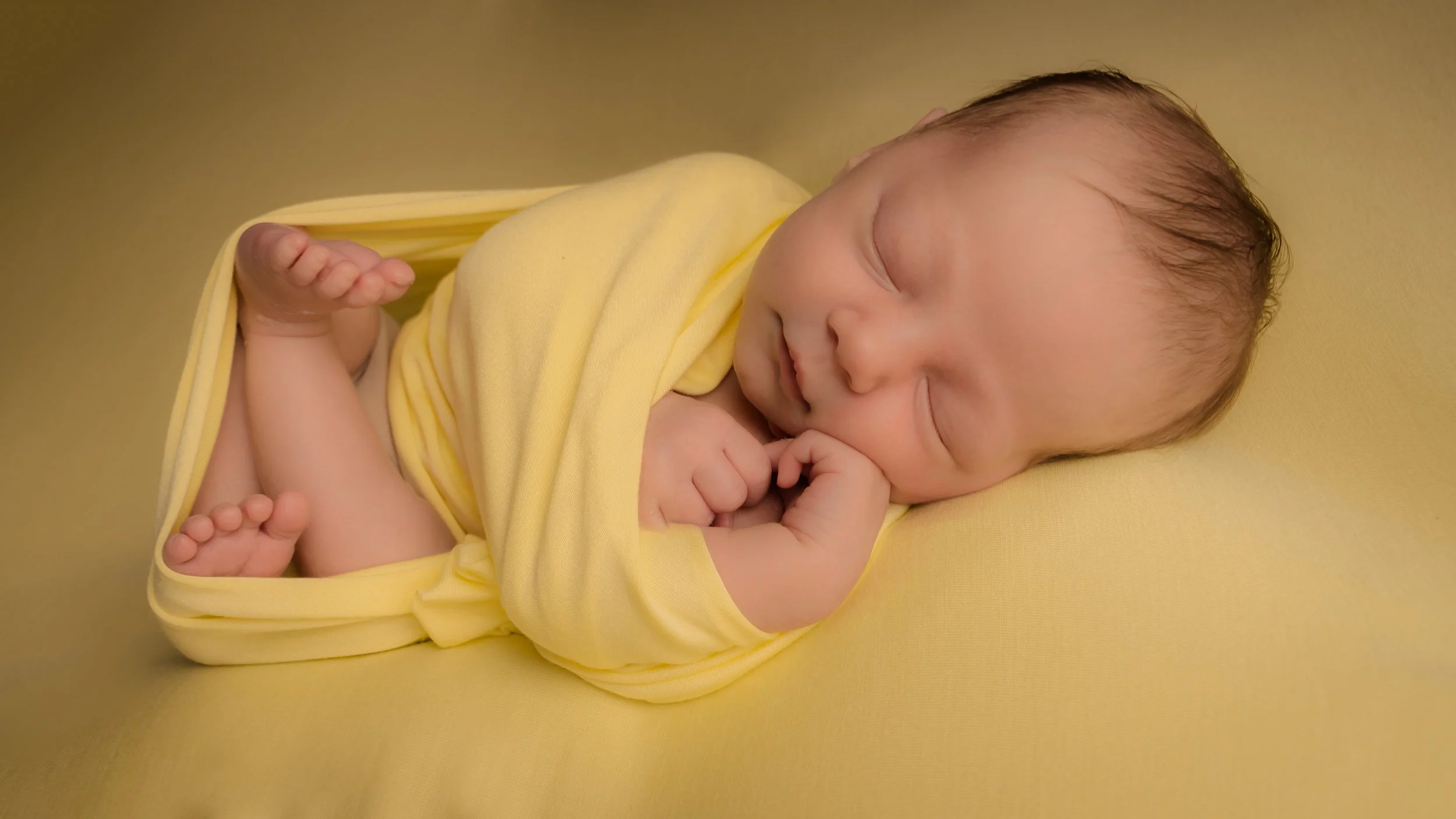 newborn photoshoot, yellow color theme, Hampshire and West Sussex, Wincheter, Chichester, Emsworth, Portsmouth, Petersfield, Southampton