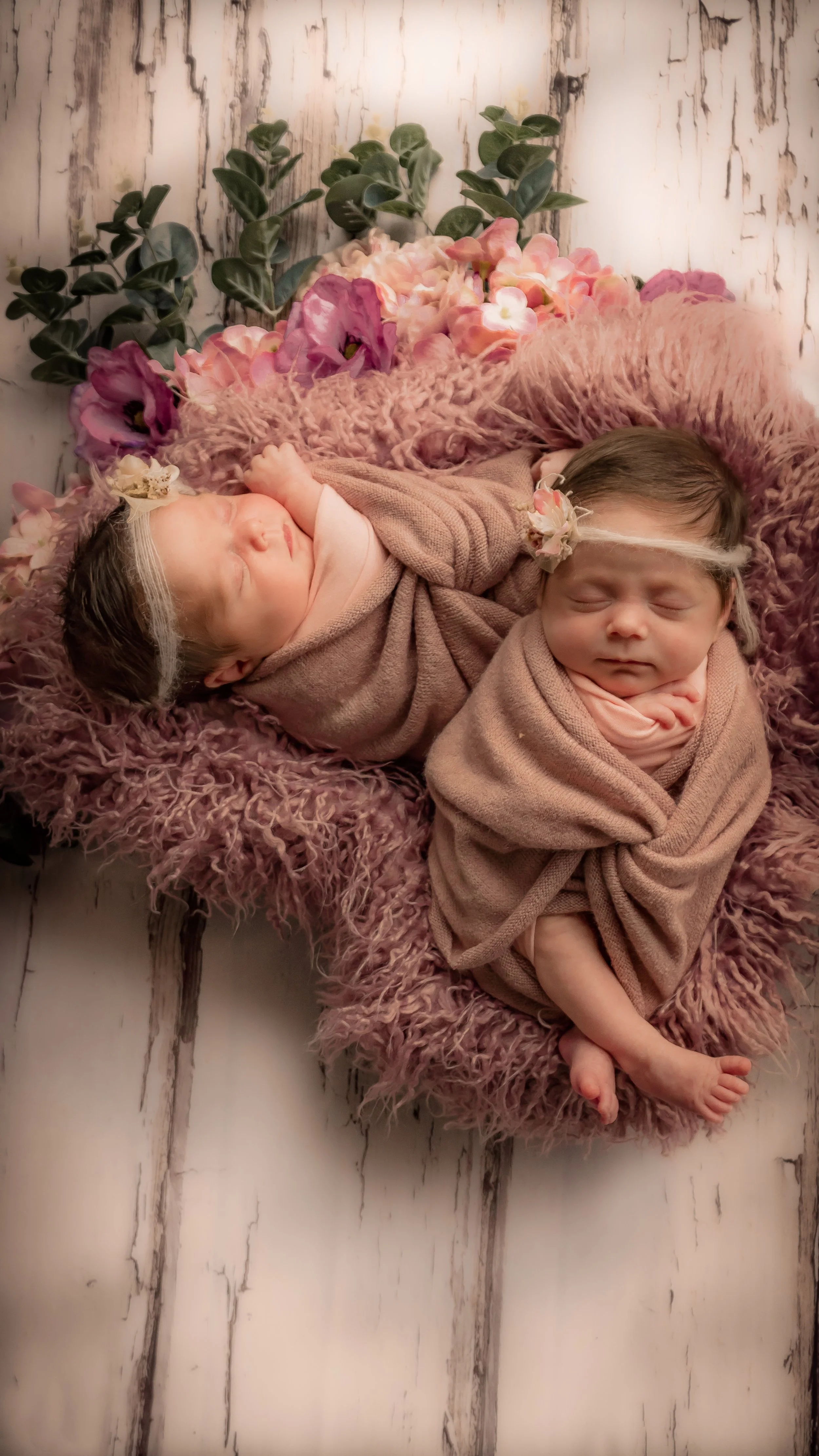 twin girls photoshoot, flowery color theme, Hampshire and West Sussex, Emsworth, Chichester