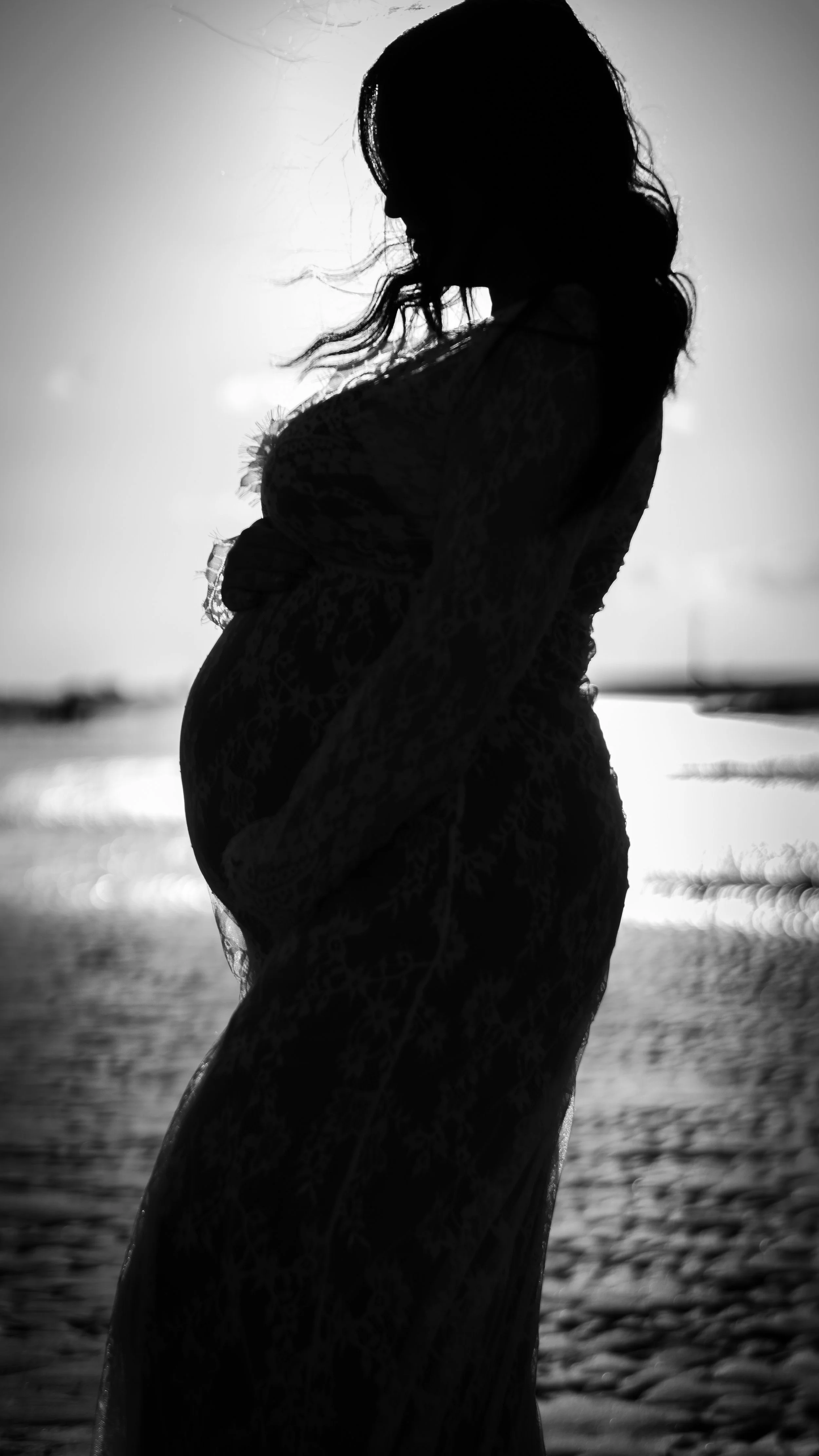 Maternity outdoor photoshoot, Hayling Island beach, Havant, Portsouth, Hampshire and West Sussex, in white dress