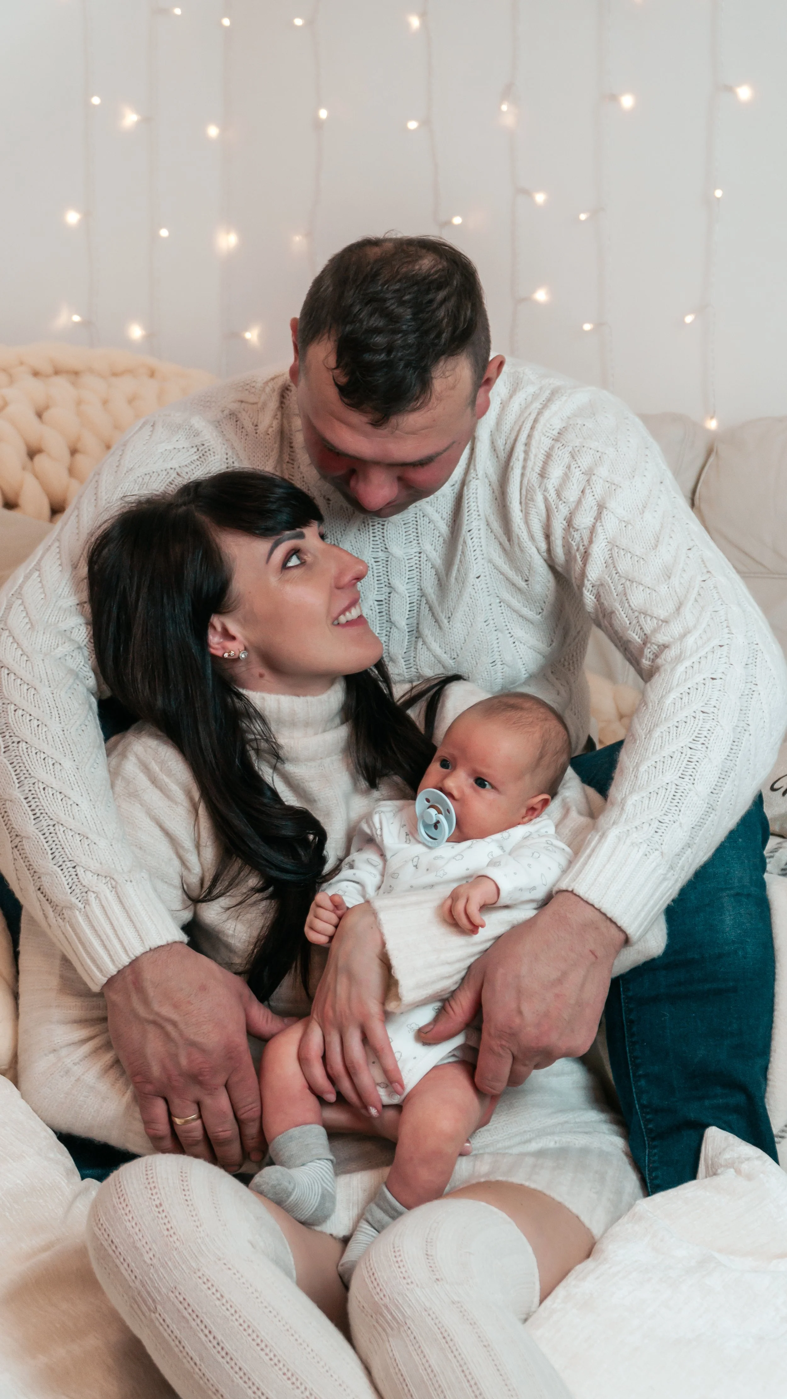 Christmas family indoor photoshoot, neutral color theme, beautiful and happy, Hampshire, West Sussex