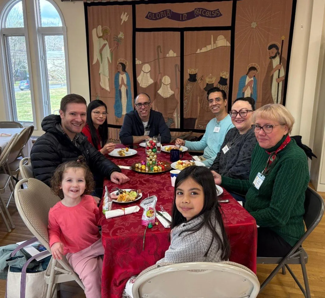 Join us this Sunday for a Newcomers' Welcome during our service of Advent Lessons and Carols. Also: photos from last week's Advent Brunch, and a reminder that the deadline for Christmas flower donations, and to submit names of loved ones to be printe