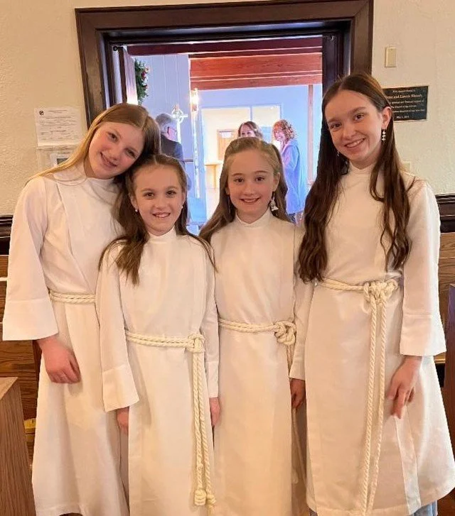 Join us for worship on Sunday at 9:30am! Church School (K-3rd) and Advent 427 (4th-7th graders) will meet at 9:30am and then join the rest of the congregation for the Eucharist.