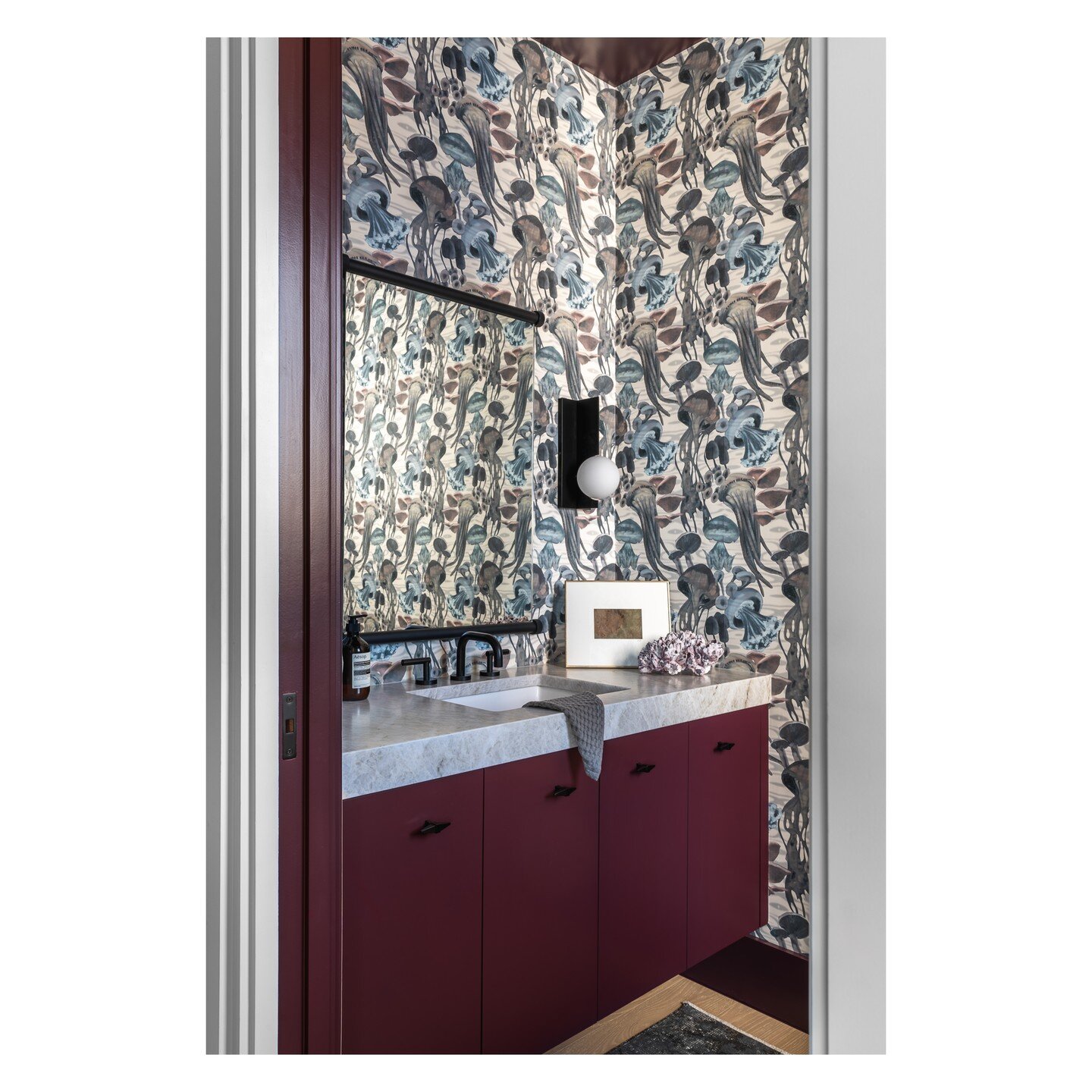 Jellyfish &amp; mushrooms! How fun is this powder room from @camerongetterdesign ! This is what happens when a great designer gets to design her own home. 💯