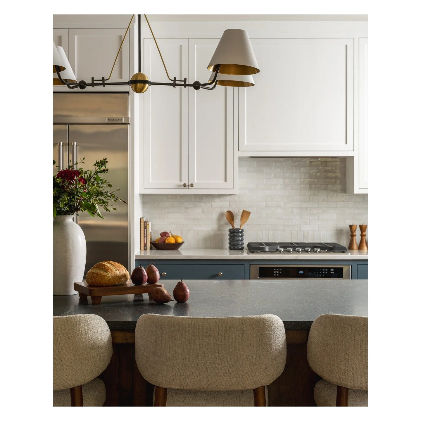 Crenshaw Kitchen from @beunica_interiordesign

Photos: @kieranreevesphotography