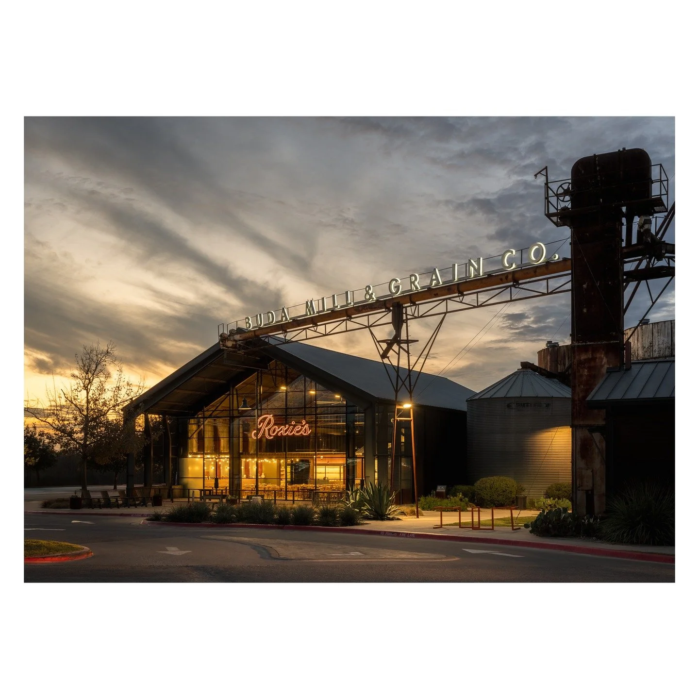 @roxiesbuda the new venture from @saltlickbbq owner Scott Roberts.

Photographed for @alignaustinarchitects &amp; @woolsey_design_build 
Photos: @kieranreevesphotography 
Assist: @snapkat9