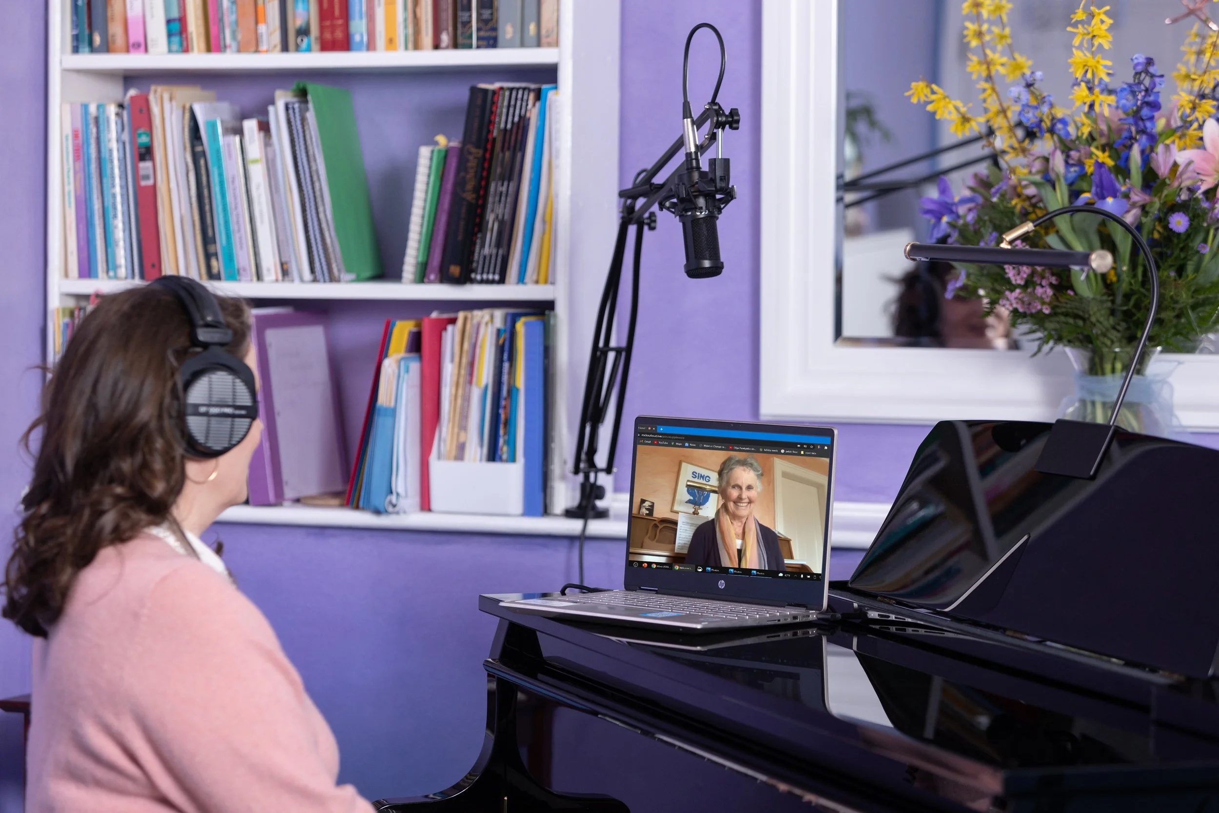 Image teaching online.jpg