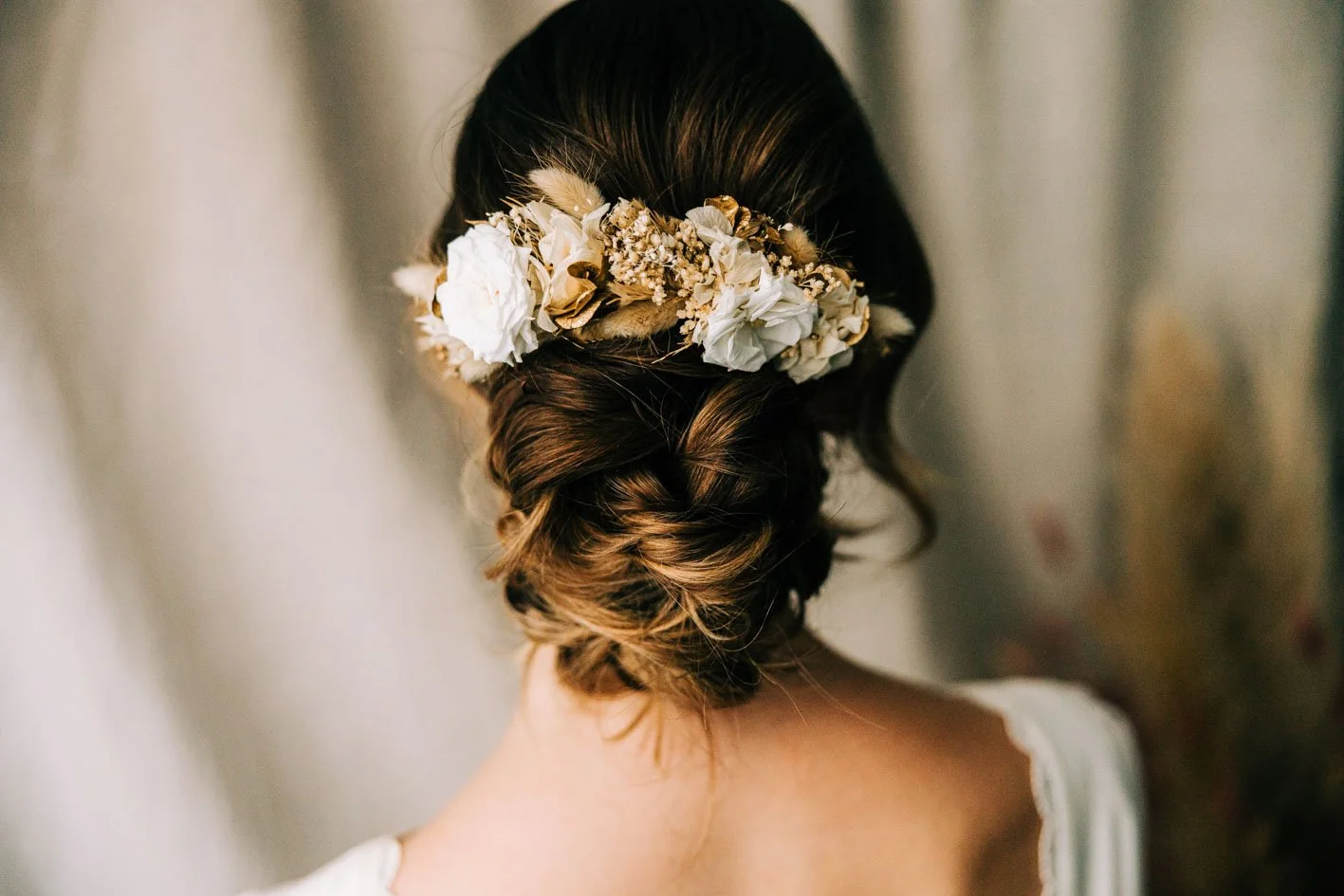 Keran Double Comb, LCV $238 Hand created in Paris, comprised of real flowers