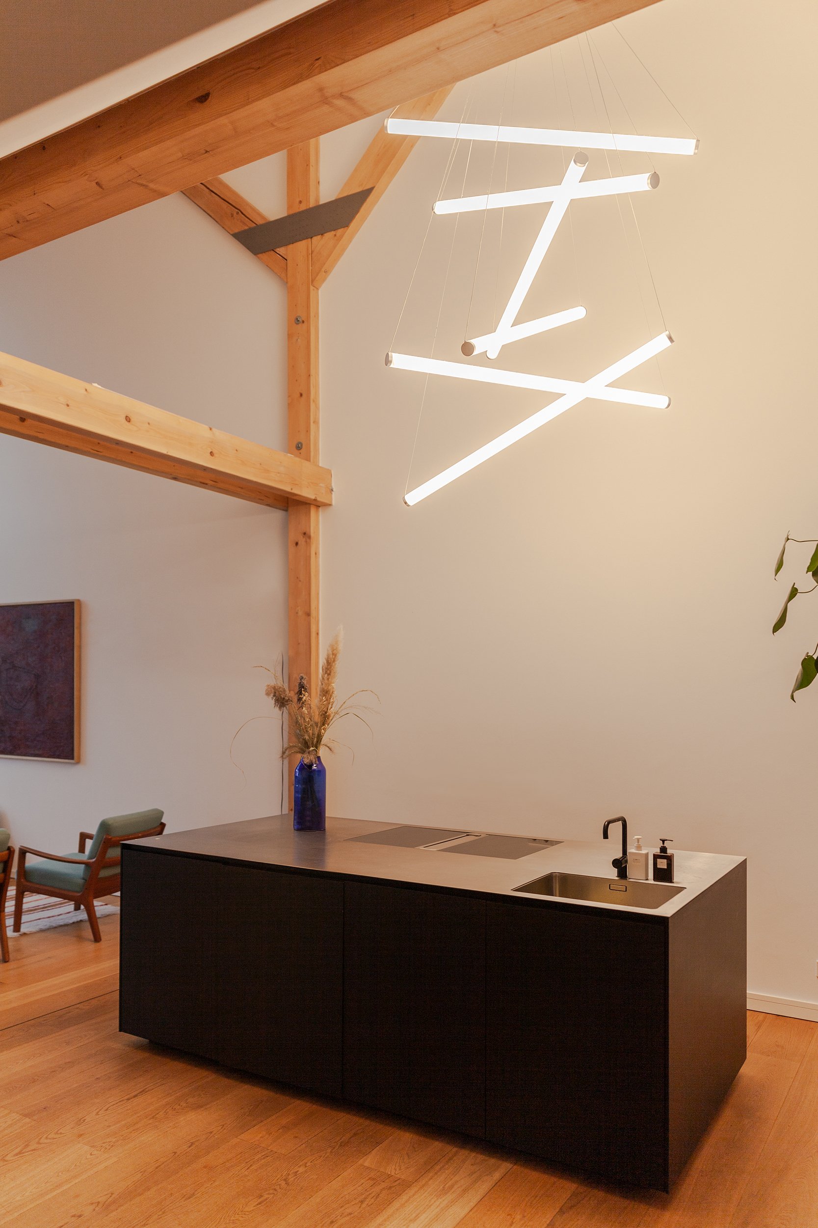 LIGHTING_MS_BY_SONJA_STADELMAIER_01.jpg
