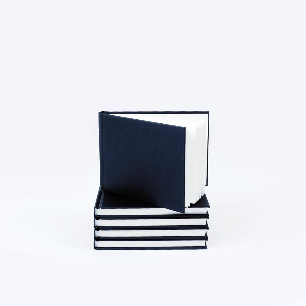 A6 Landscape Black Cloth Hardbacked Sketchbook 92 pages 140gsm