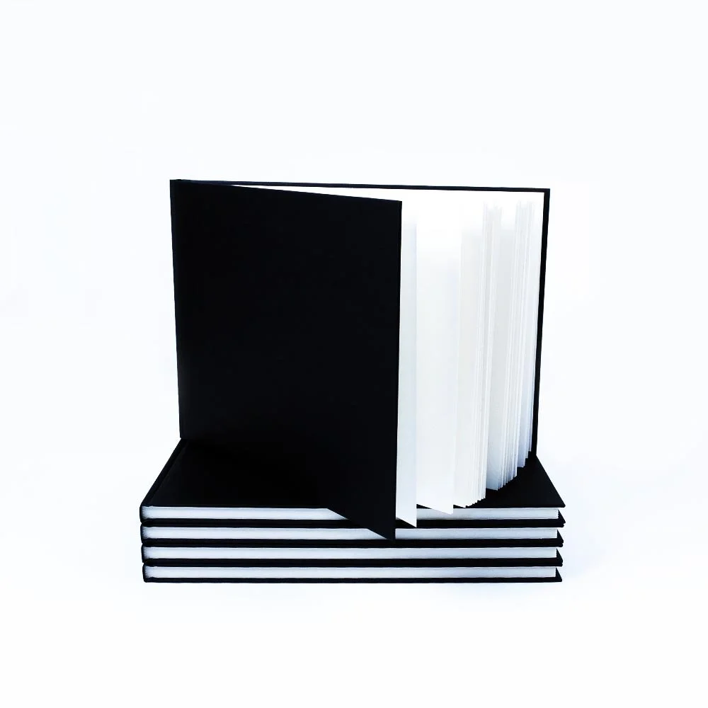 A4 Landscape Black Cloth Hardbacked Sketchbook 92 pages 140gsm