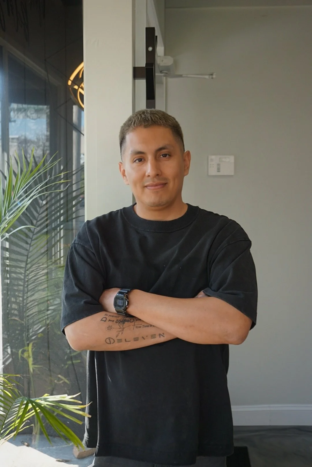 Joffrey Jara,  1ELEVEN SALON, new haven salon, new haven hair salon near me, blonde specialist, connecticut blonde hair salon hairdresser