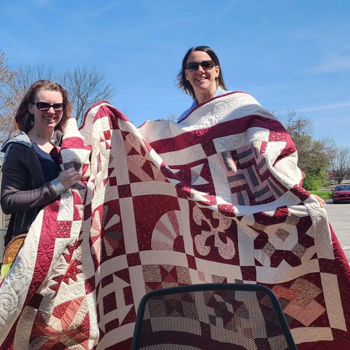 This quilt was submitted by the original crafter&rsquo;s daughter, with hopes of having it completed. Loose Ends finisher Leslie stepped in, spending about 200 hours finishing it by hand. &ldquo;Most of my maternal ancestors quilted, so the tradition