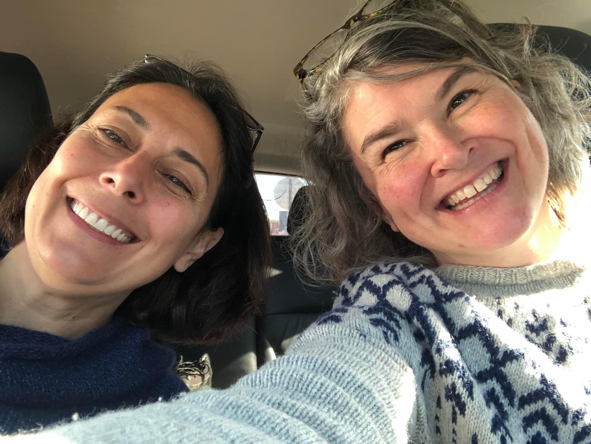 About Us — LOOSE ENDS