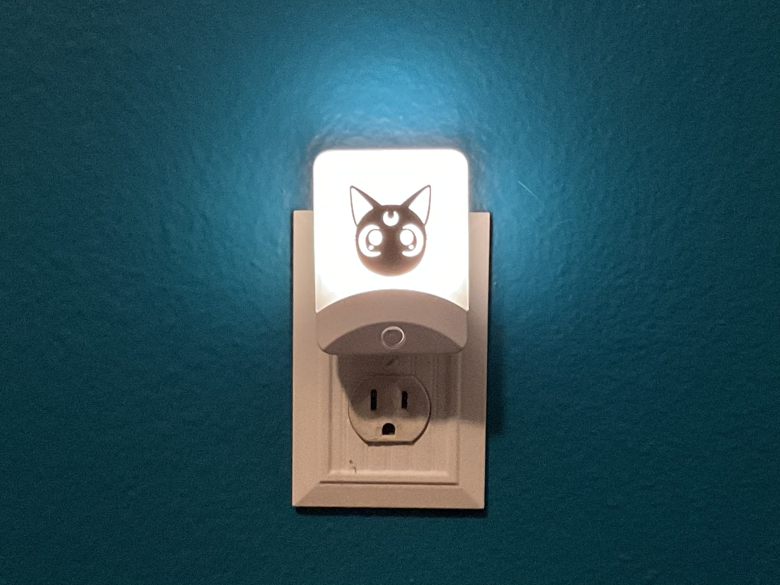 Luna LED Nightlight