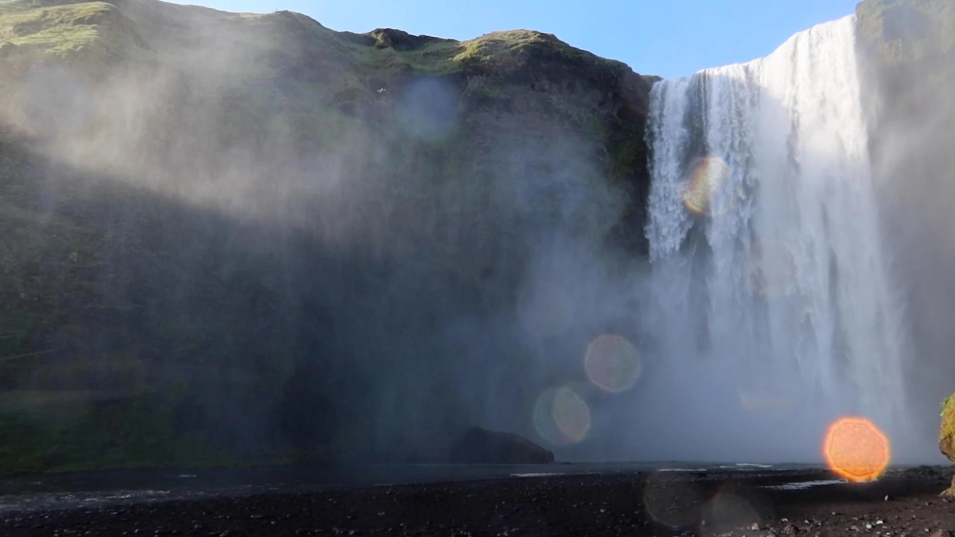 reflect waterfall still.jpg