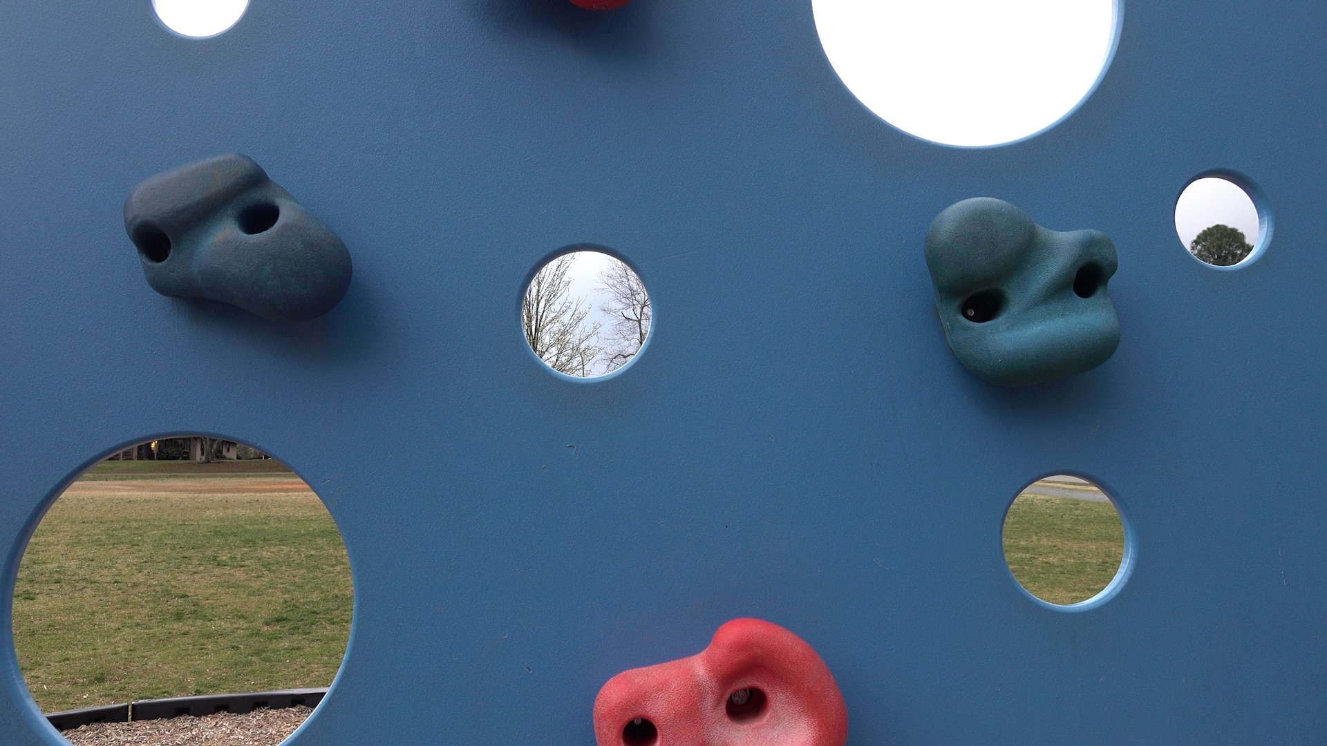 final cut.00_01_25_14.Still003.jpg