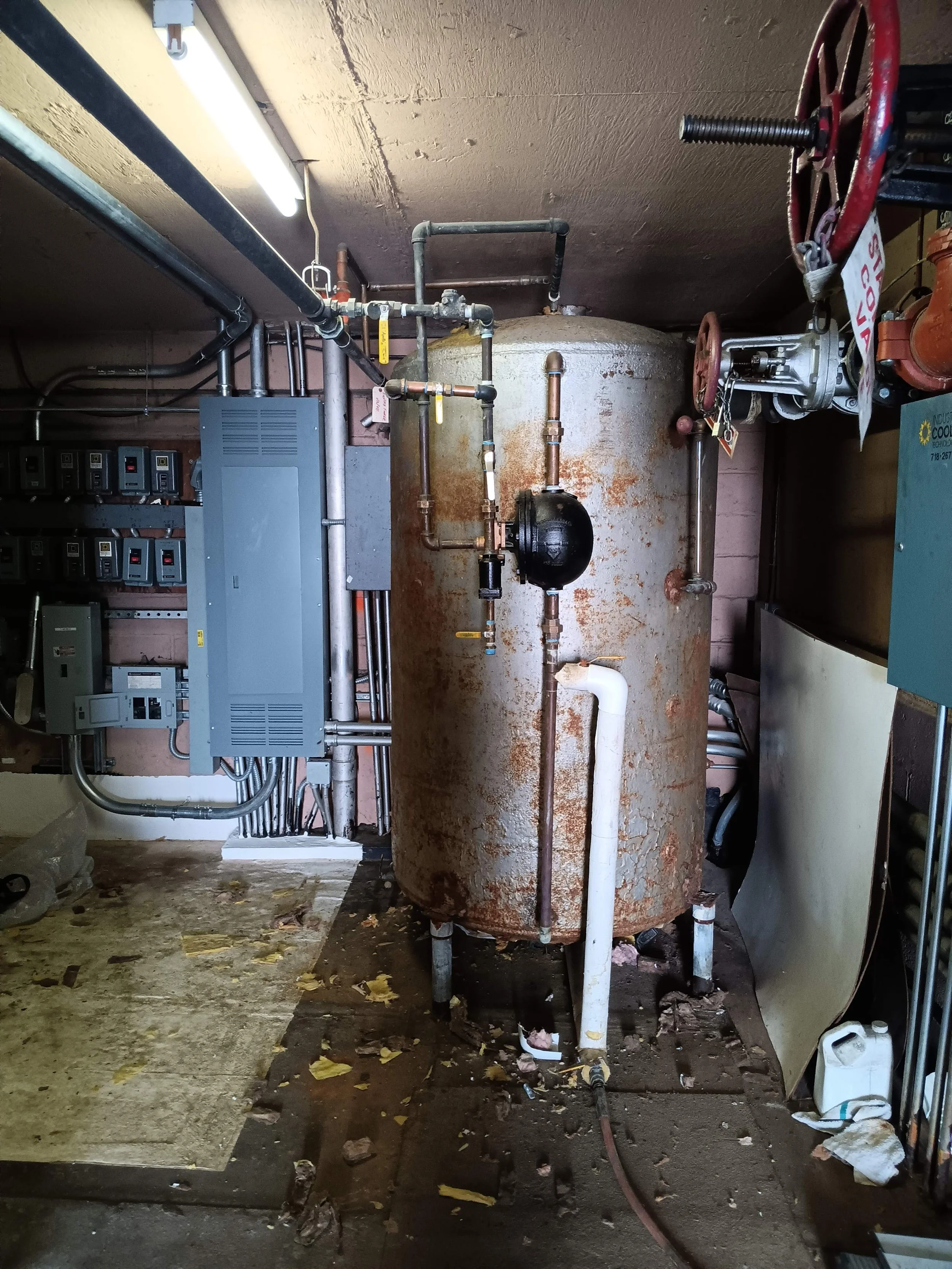 Roof Tank Replacement	Rooftop tank replacement, Whitestone, Queens
