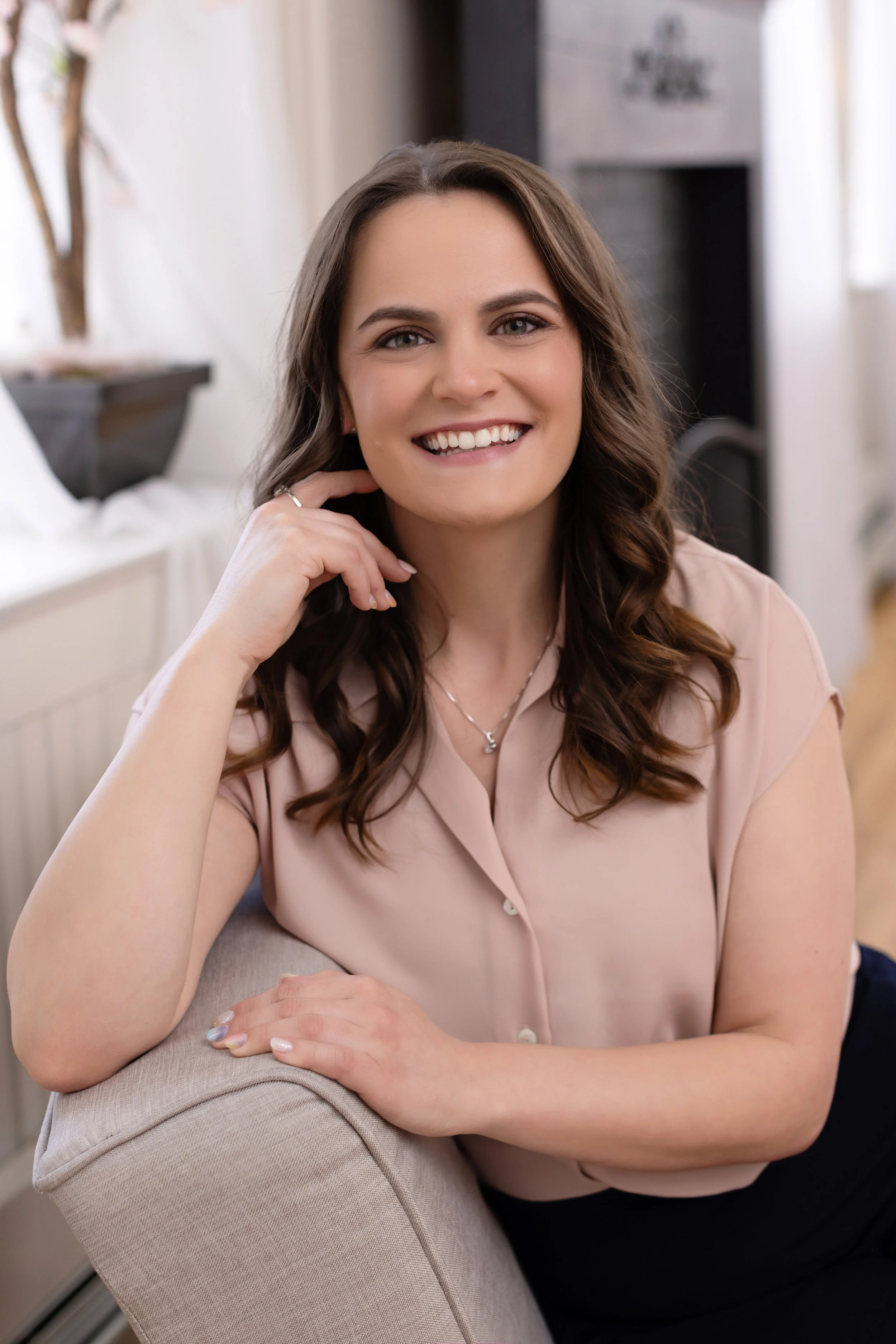 Headshot4 - Copy.jpg