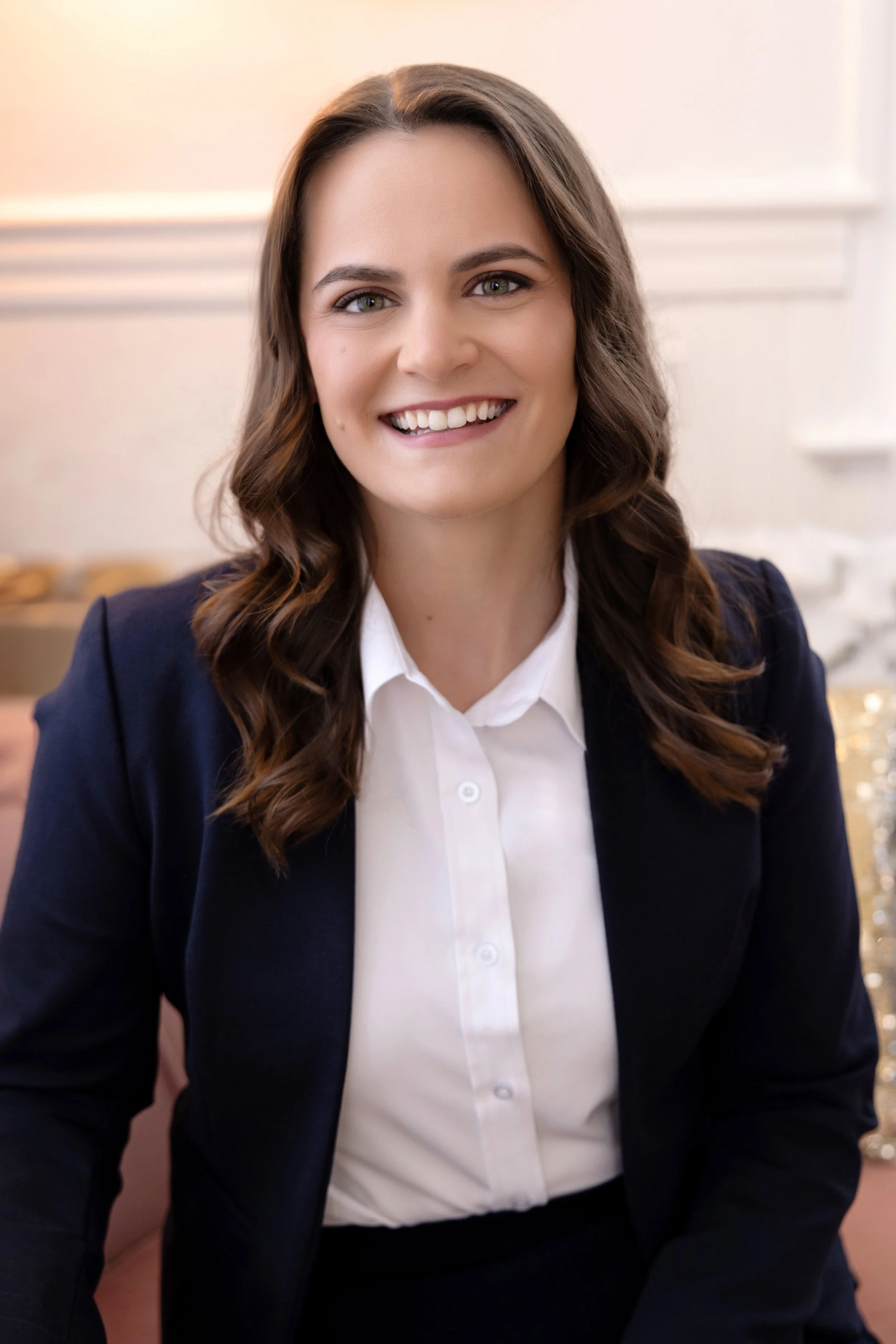 Headshot1 - Copy.jpg