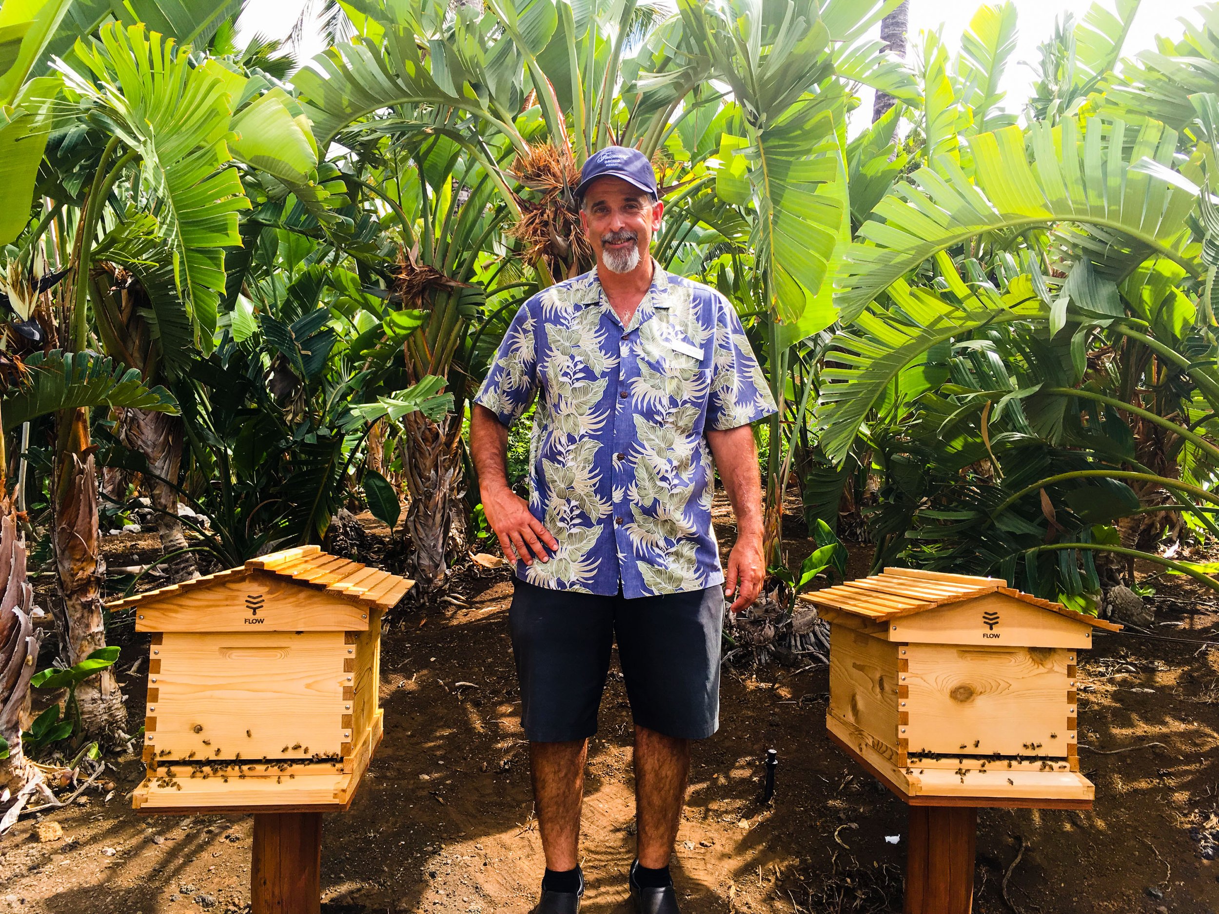 MEET THE BEEKEEPER USA-9.jpg