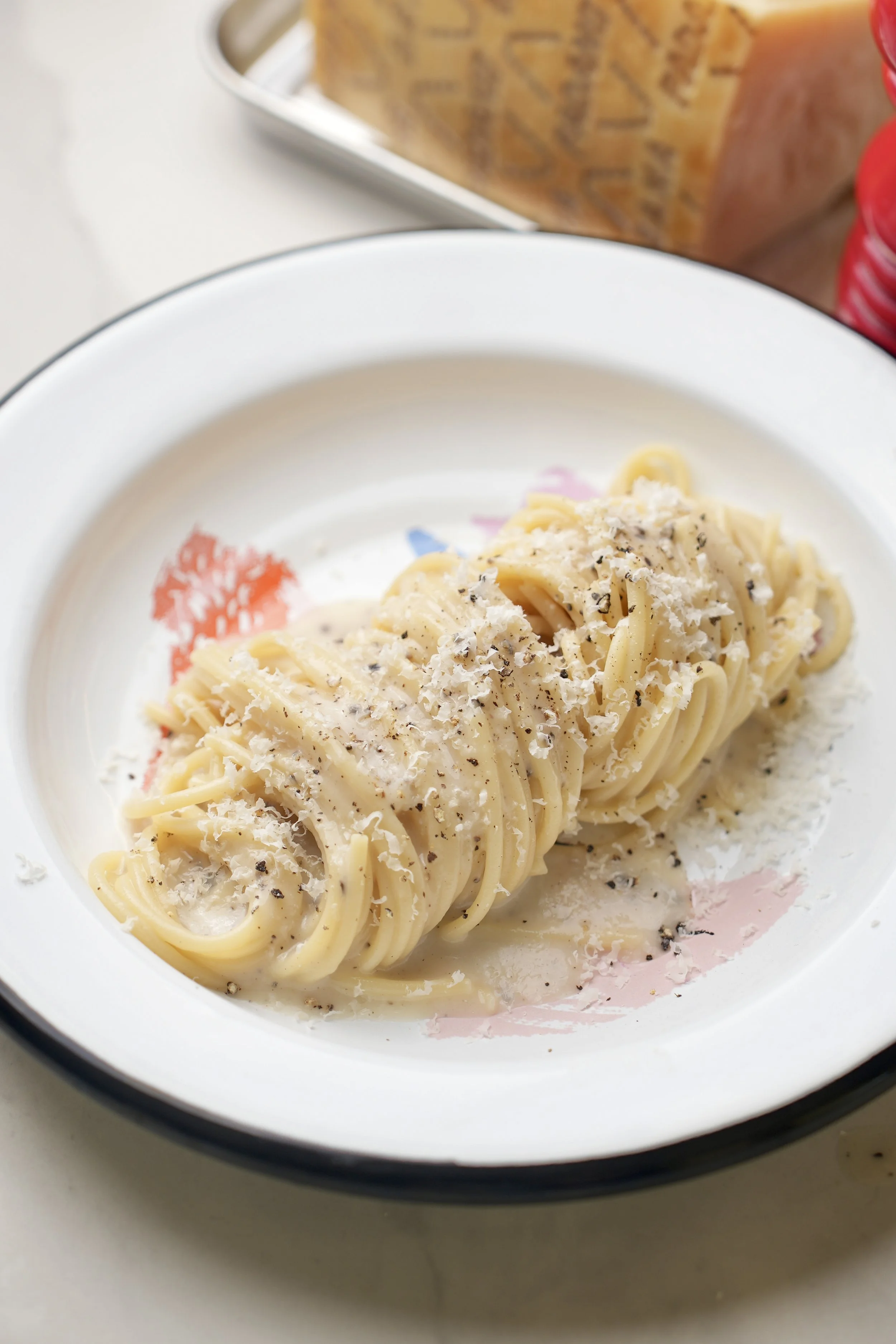 Spaghetti cacio & pepe