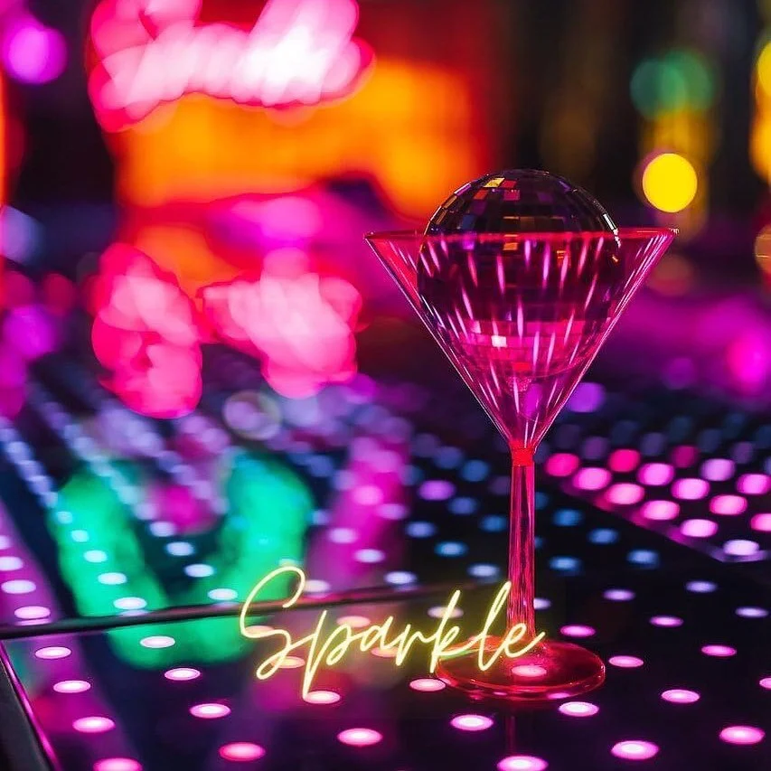 Sparkle ladies night &hellip; Tuesdays at @tt_dxb UNLIMITED drinks for girls and guys! BOOK NOW via WhatsApp 0561971174 💕