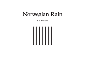 Cover med tittelen 'Norwegian Rain' og 'Bergen', med en svart bokstaver med vertikale linjer.