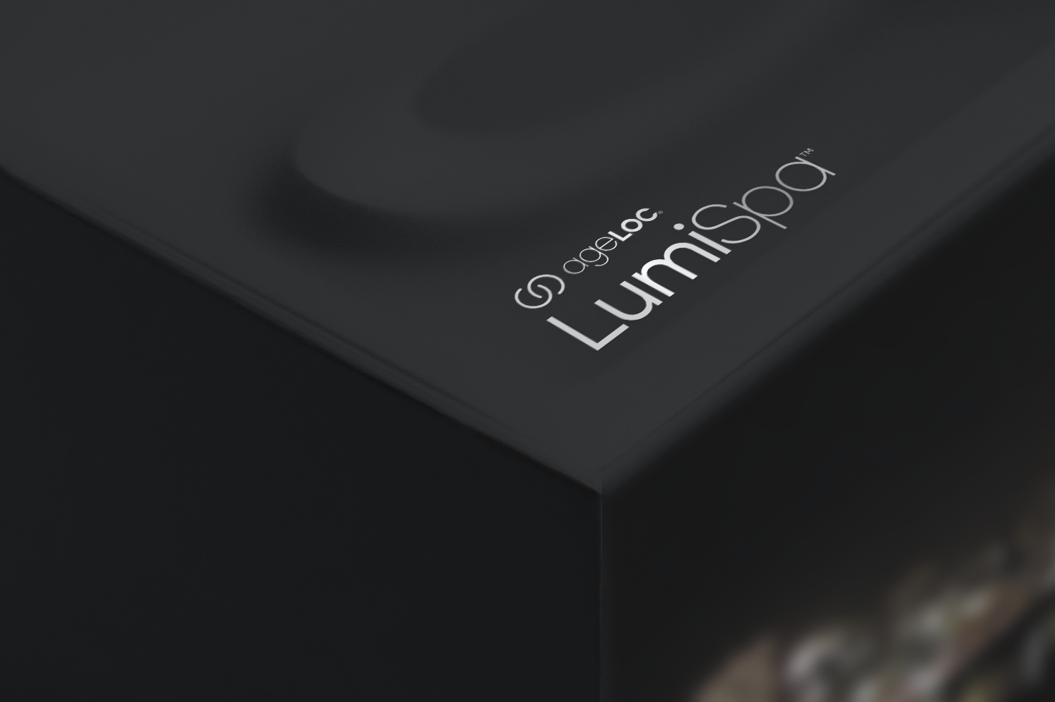 ageLOC_Lumispa-Device_All-Black_Detail_1.4.png