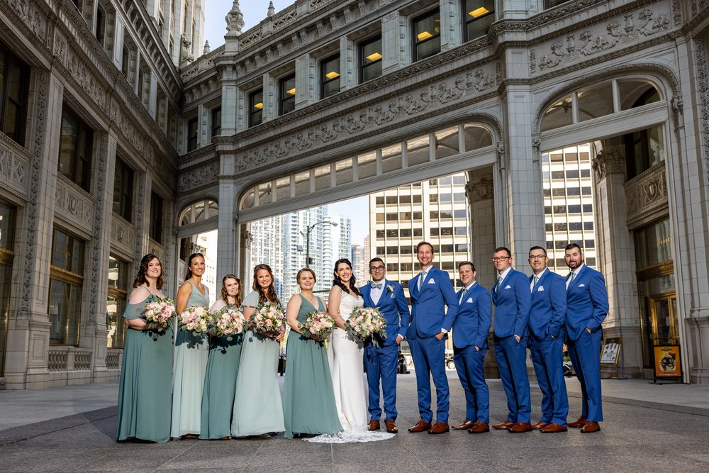 Alex Maldonado Photography | Chicago Wedding Photographer | wrigley building wedding party photo idea best location.jpg