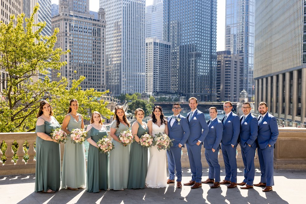 Alex Maldonado Photography | Chicago Wedding Photographer | wrigley building wedding party photos.jpg