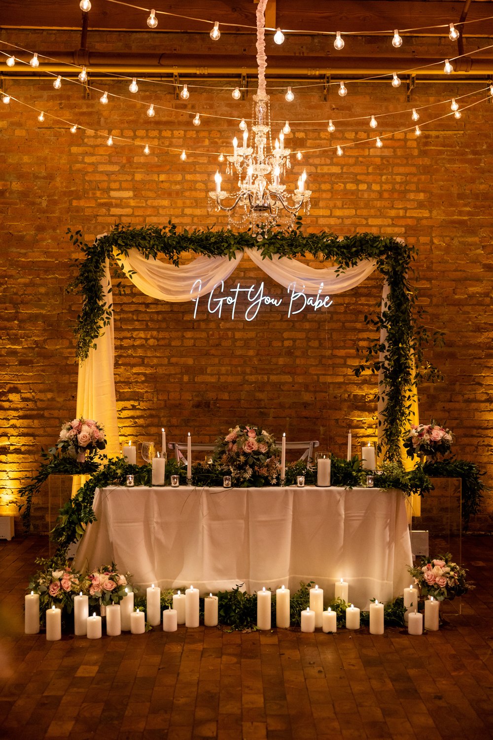 Alex Maldonado Photography | Chicago Wedding Photographer | sweetheart table art of imagination Burst event co rockwell on the river.jpg
