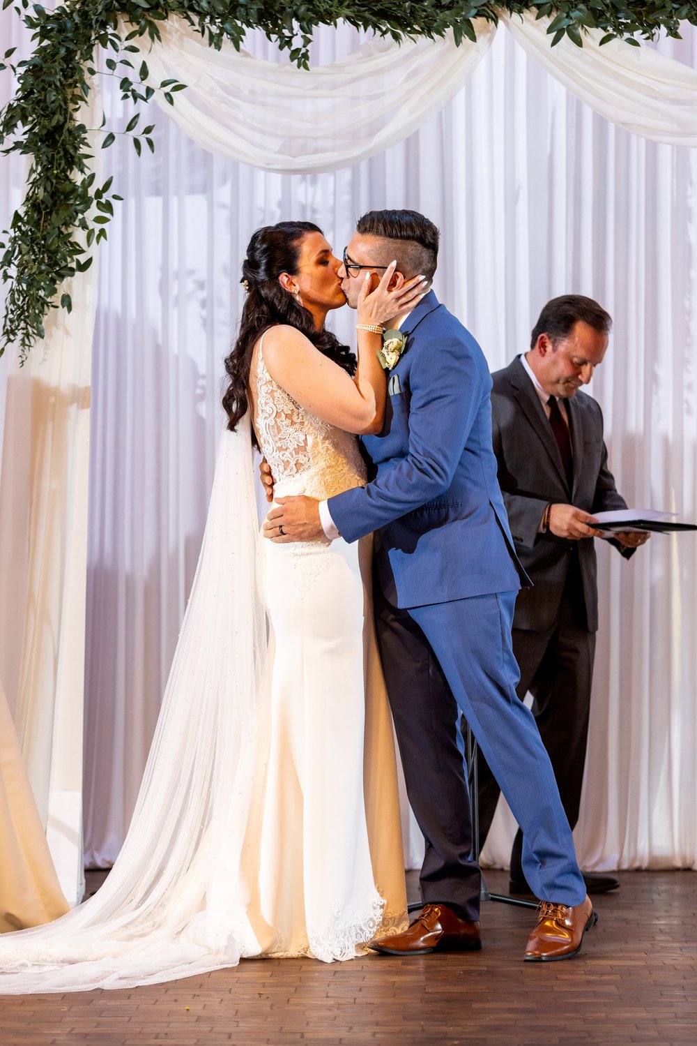 Alex Maldonado Photography | Chicago Wedding Photographer | first kiss at rockwell on the river.jpg
