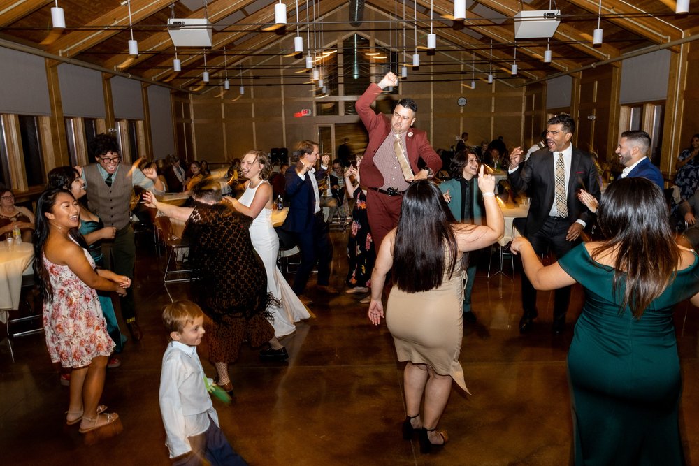 Alex Maldonado Photography | Chicago Wedding Photographer | Four Rivers Environmental Education Center packed dance floor.jpg