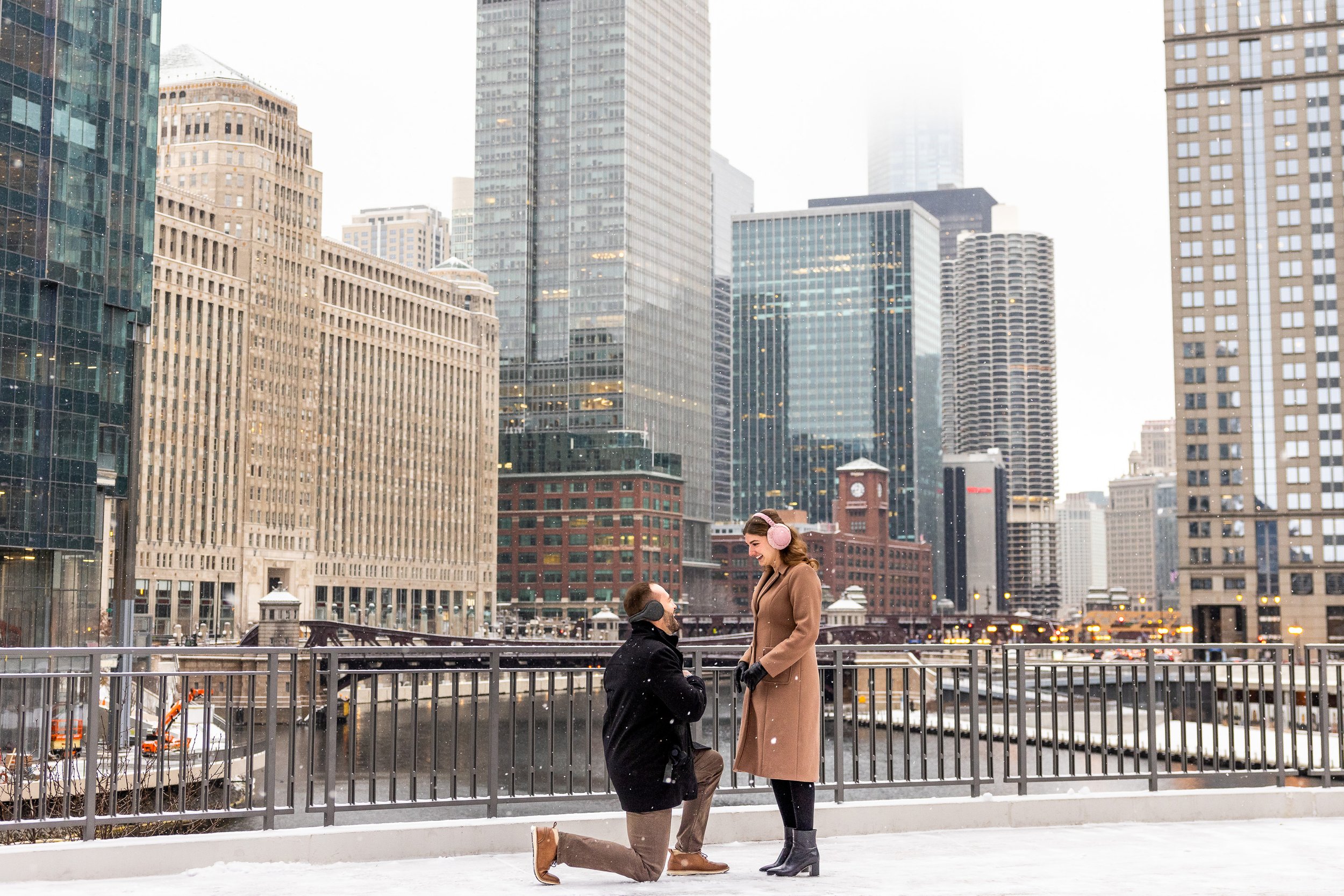 Alex-Maldonado-Photography-River-Point-Park-Winter-proposal-Chicago-2497a.jpg