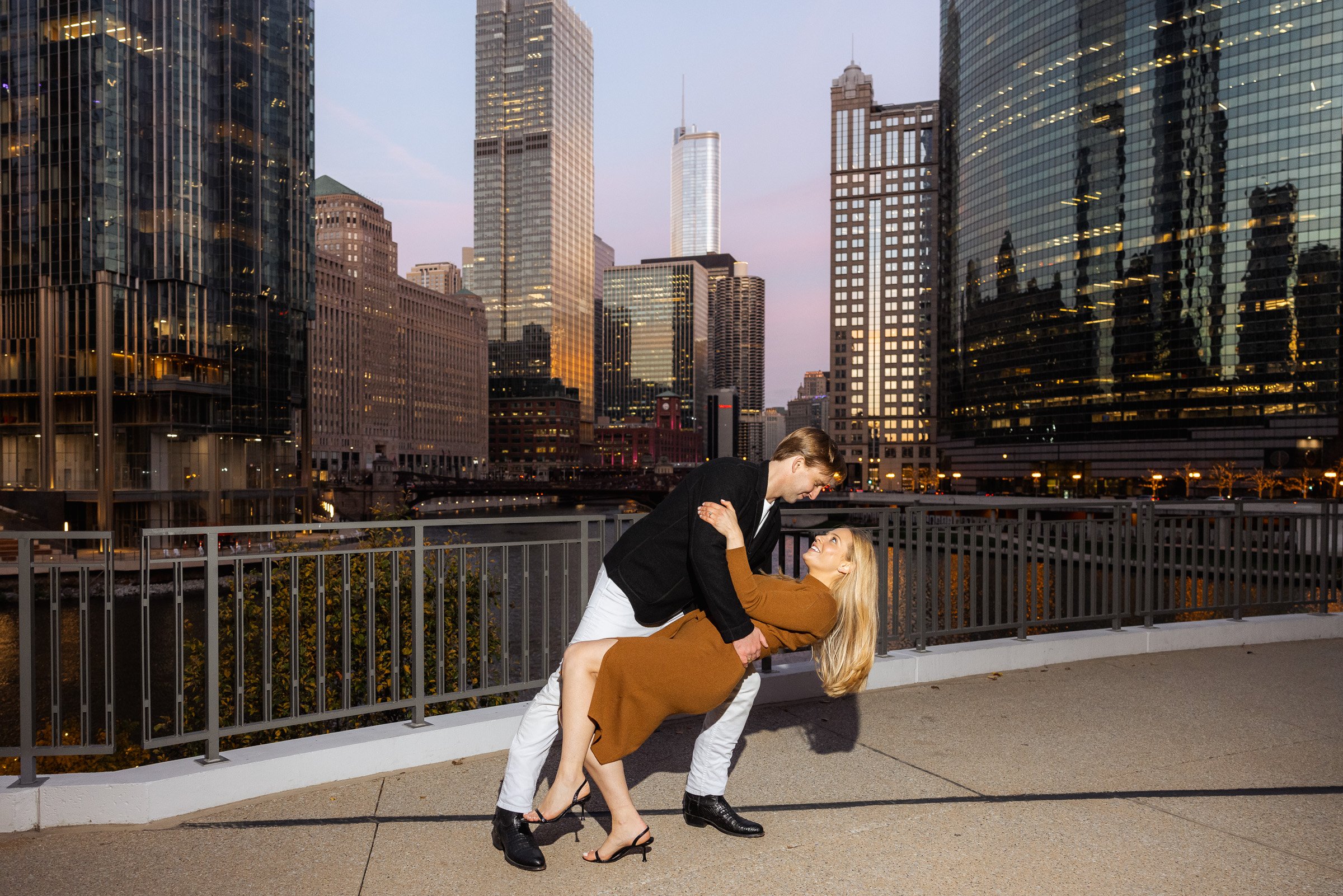 Alex Maldonado Photography Chicago Wedding Photographer river point park proposal-27975.jpg